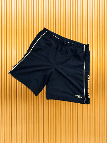 Umbro Vintage Umbro shorts big logo rare Size US 34 / EU 50 - 1 Thumbnail