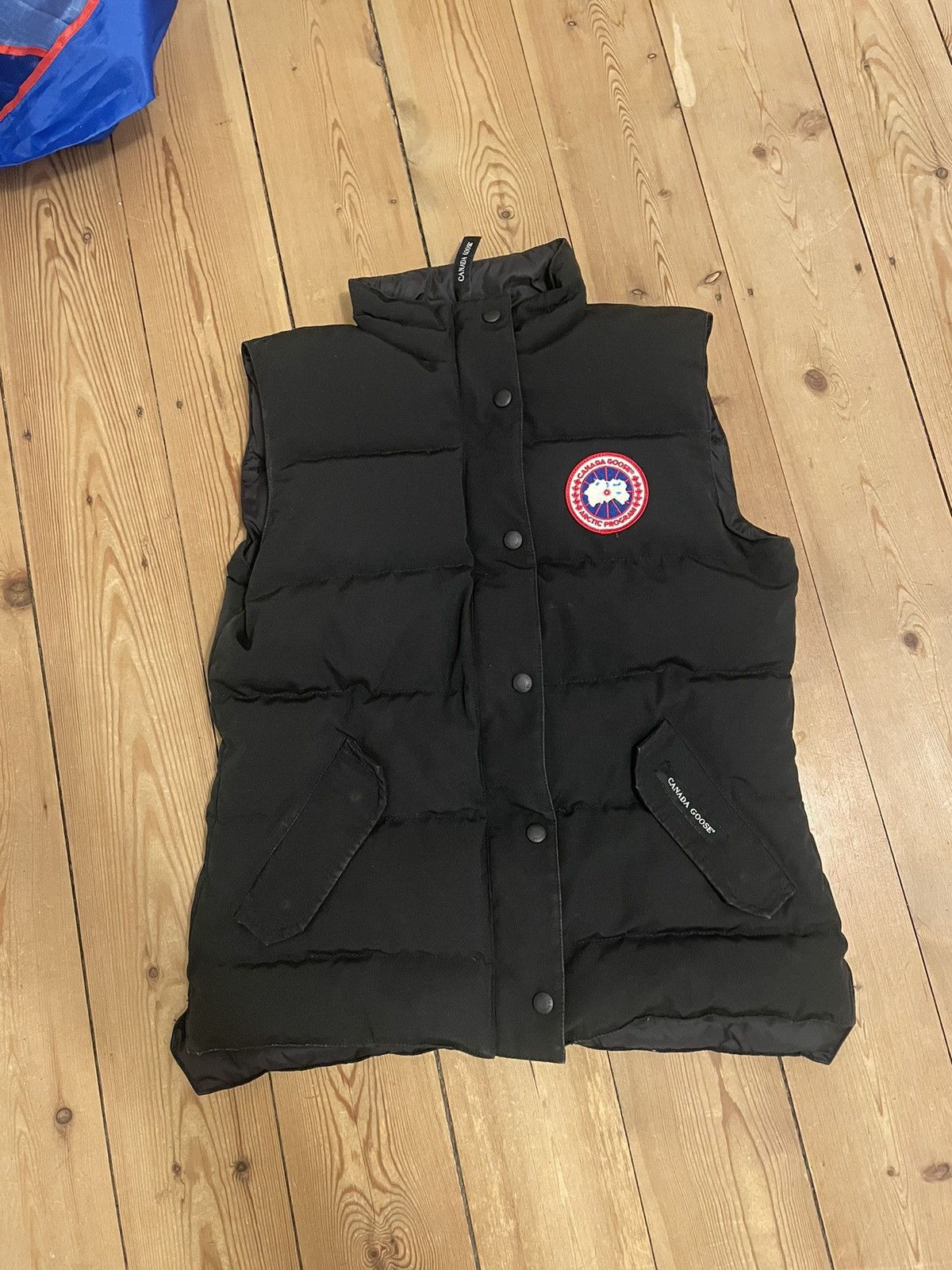 image of Canada Goose Freestyle Vest in Black, Women's (Size Medium)