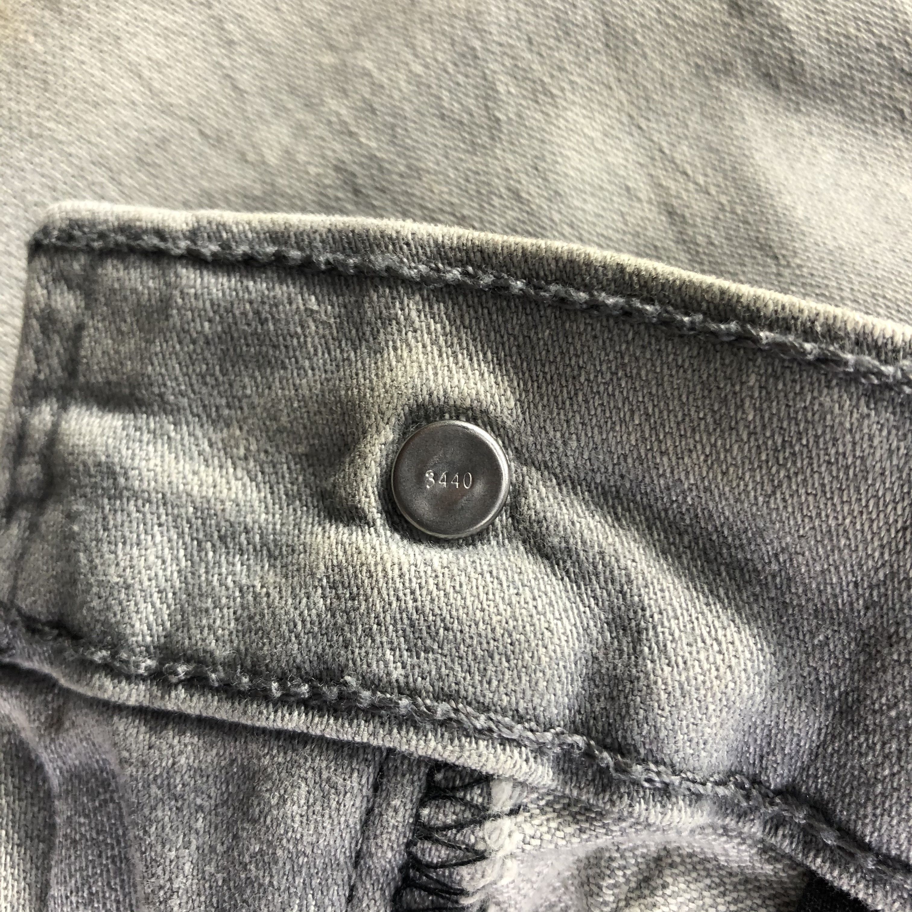 Levi's Vintage Levis 511 Jeans-J3093 Size US 29 - 8 Thumbnail