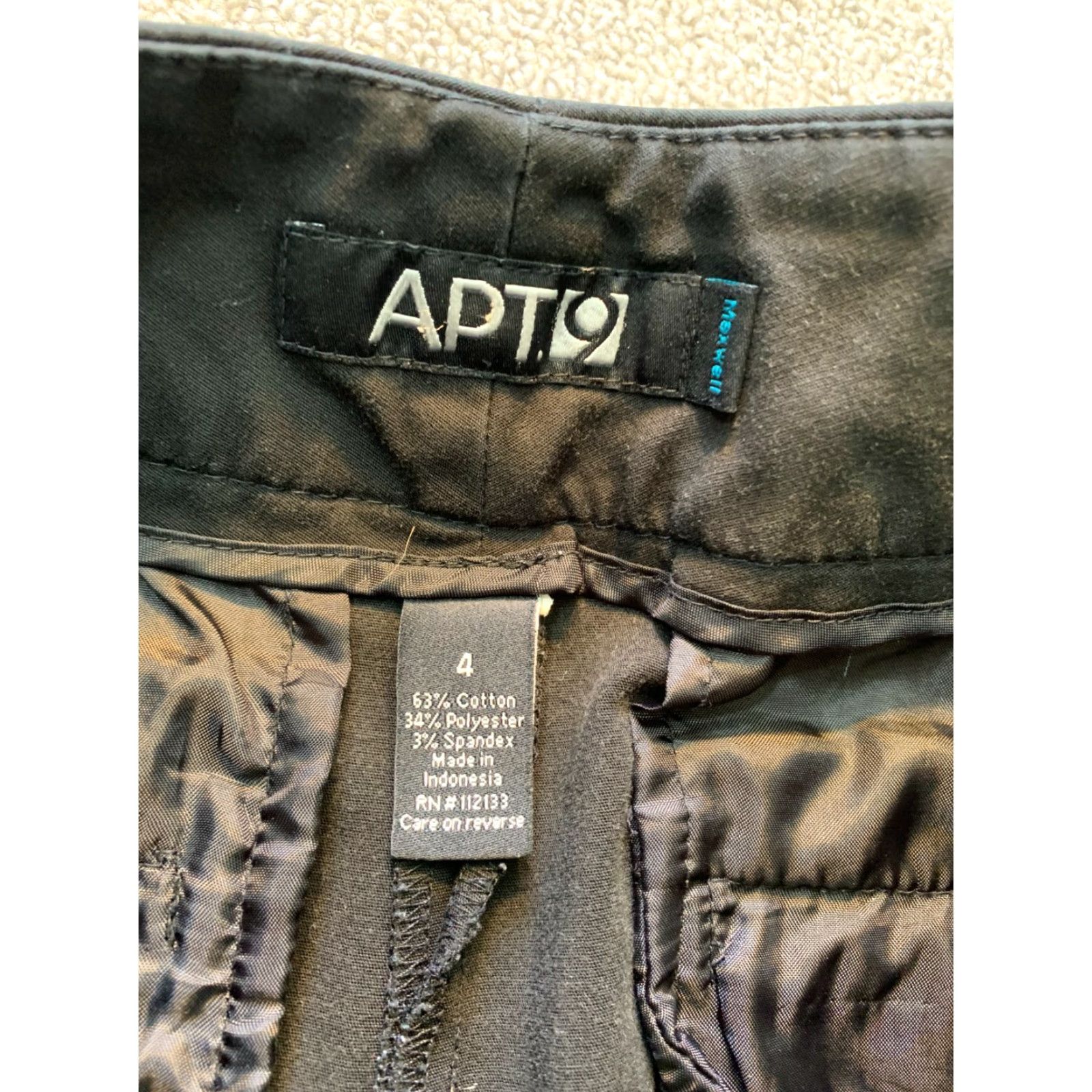 Apt. 9 Apt.9 Womens Shorts Black Size 4 Casual Mid Rise Shorts Womens 4 Black Apt.9 Size 27" / US 4 / IT 40 - 4 Thumbnail