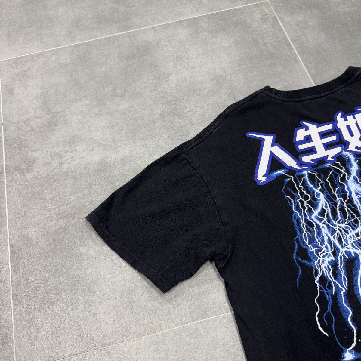 Japanese Brand Light Trapped in Matter T-Shirt Size XL Size US XL / EU 56 / 4 - 12 Thumbnail