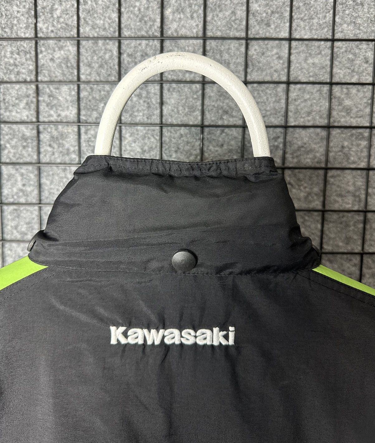 Other Kawasaki Sporstwear Motorcycle Racing Nylon Jacket Size M Size US M / EU 48-50 / 2 - 17 Thumbnail
