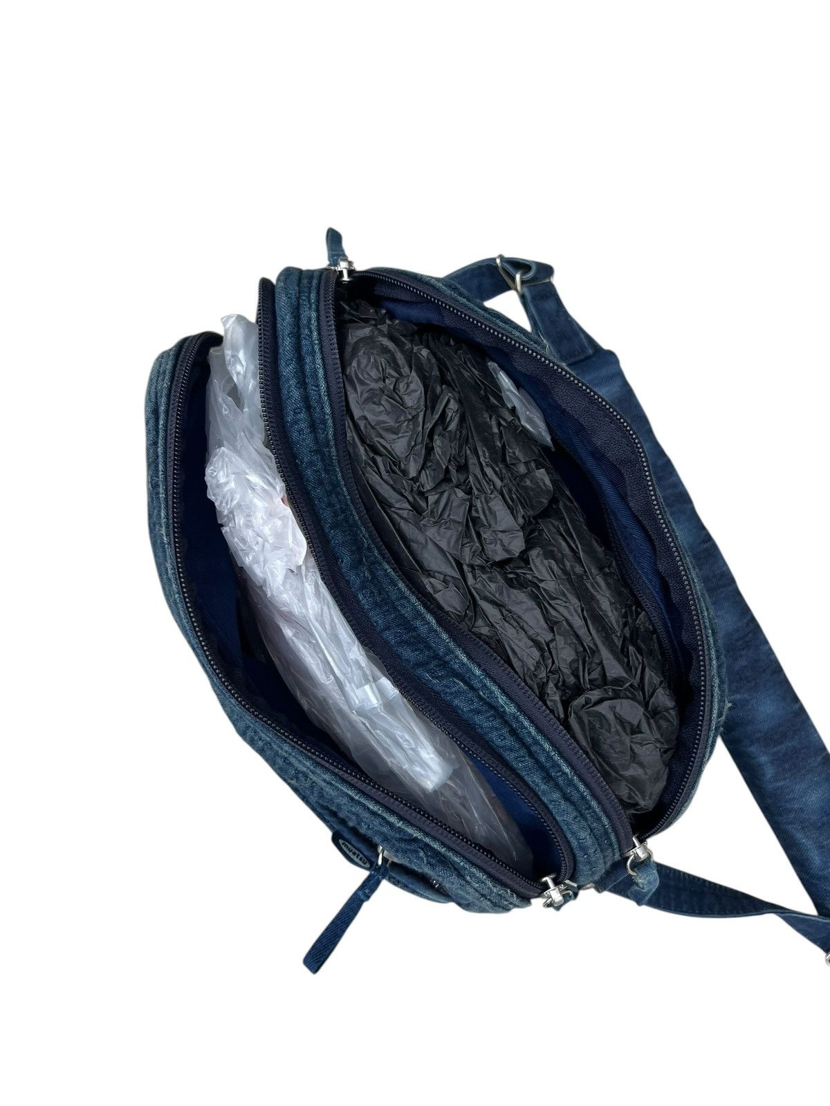 Porter Classic Porter Classic X Muatsu Fade Indigo Newton Sashiko Sling Bag Size ONE SIZE - 13 Thumbnail
