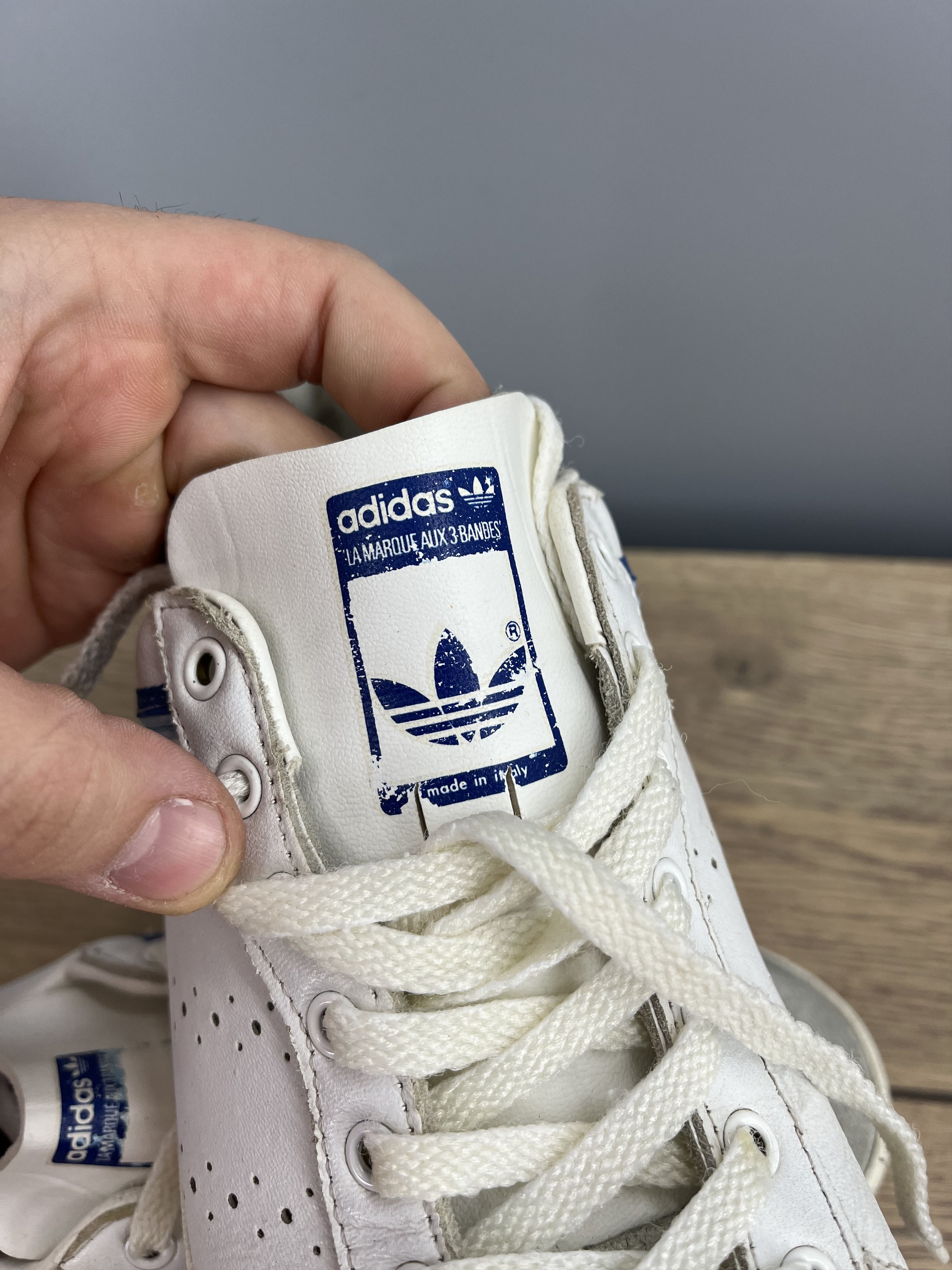 Adidas Vintage adidas Originals Made in Italy White/Blue Leather Size US 7 / EU 40 - 15 Thumbnail