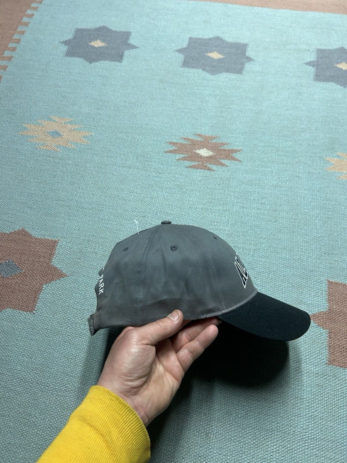 Vintage Alaska strap hat Denali national park black gray spell out Size ONE SIZE - 9 Thumbnail