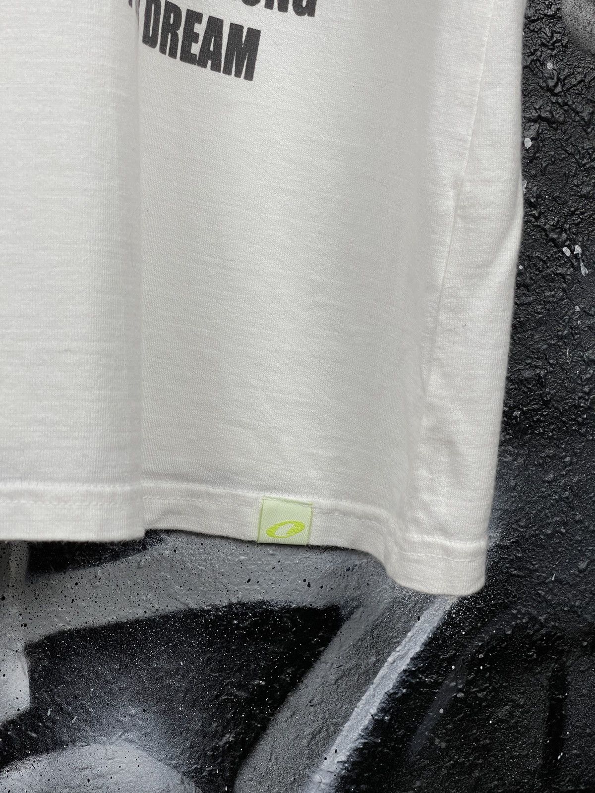 Vintage Vintage Respect Third Wave T-shirt Men’s Size Large Size US L / EU 52-54 / 3 - 5 Thumbnail