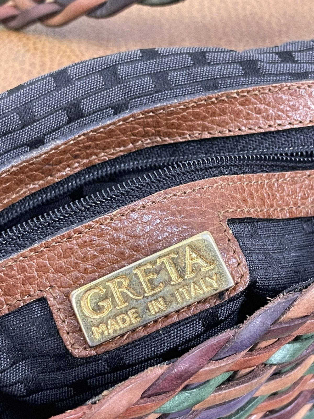 Genuine Leather Full Leather Woven Vtg Greta Italy Cross Body Bag 1🟩4 Size ONE SIZE - 21 Thumbnail