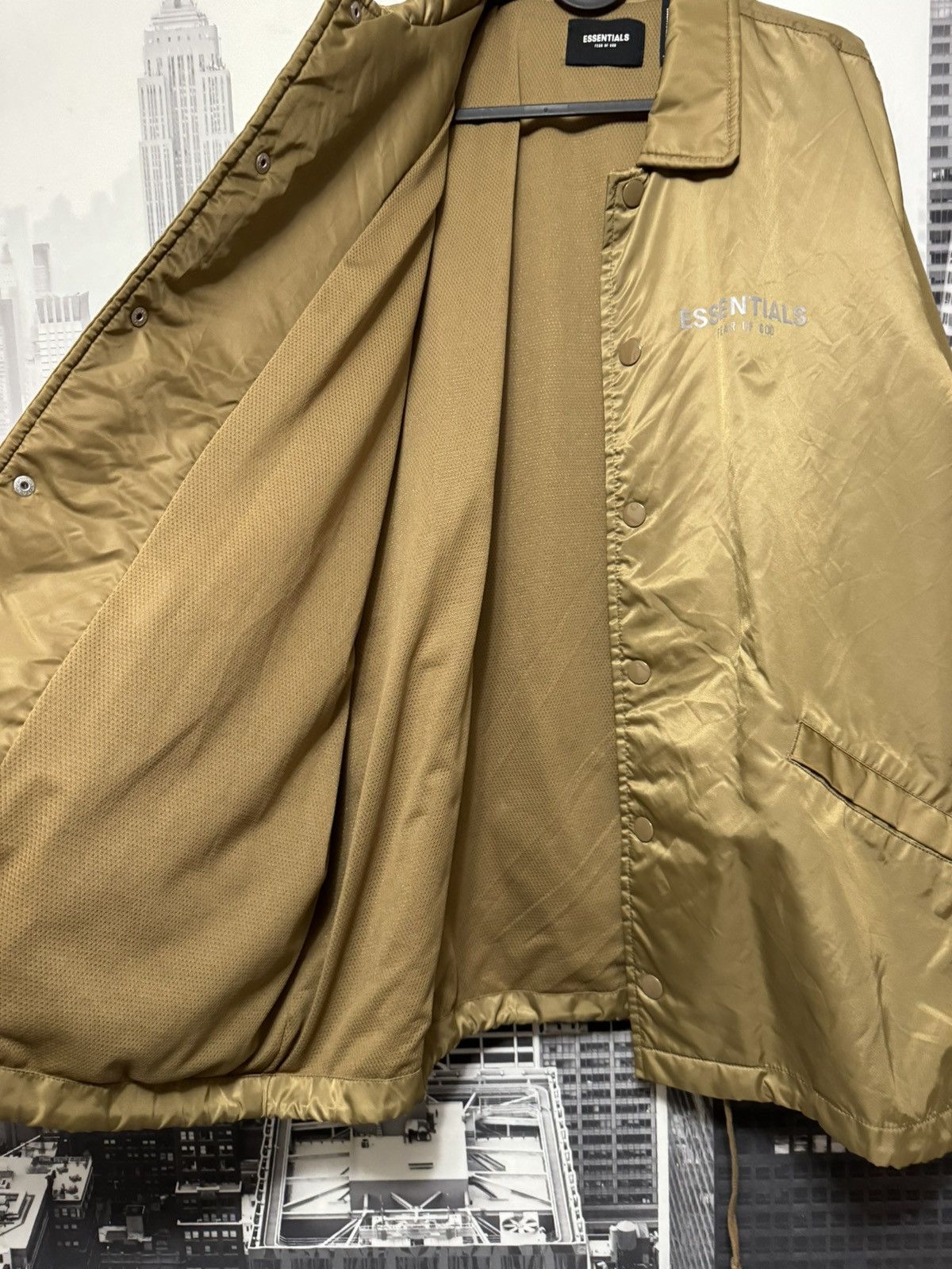 Fear of God 💥Fear of God Essentials Nylon Jacket SZ Medium Tan Size US M / EU 48-50 / 2 - 8 Thumbnail