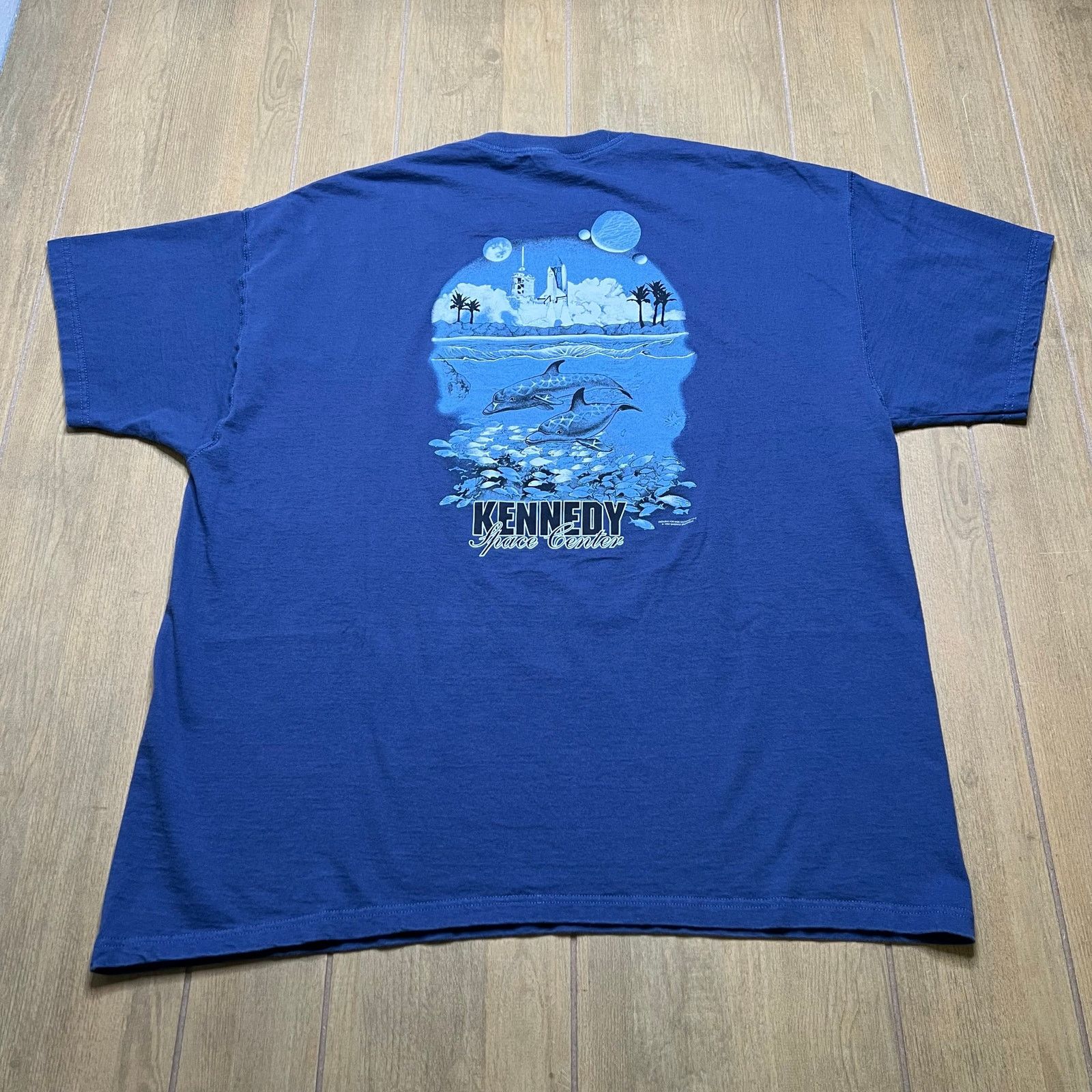 Fruit Of The Loom Vintage 90s Kennedy Space Center T shirt Sz XXL rocket ship Size US XXL / EU 58 / 5 - 5 Thumbnail