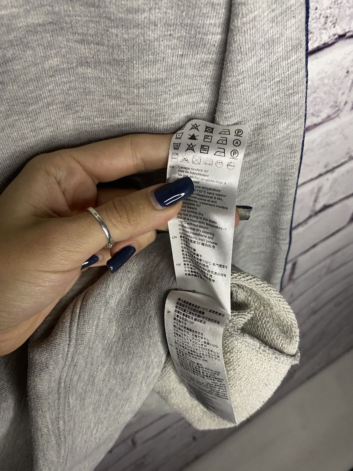 Sandro Men's grey luxury lampas hoodie Sandro vintage Size US L / EU 52-54 / 3 - 3 Thumbnail