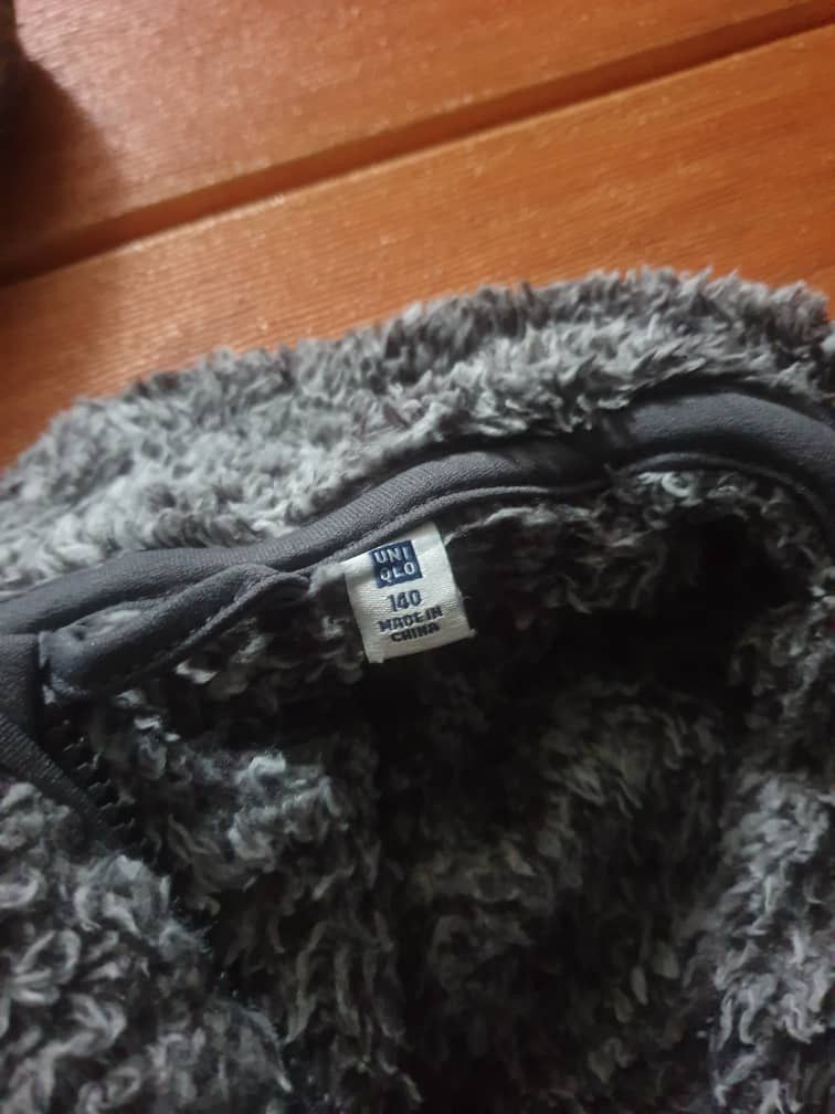 Uniqlo Uniqlo grey colour Fleece Sweater Size US XXS / EU 40 - 2 Thumbnail