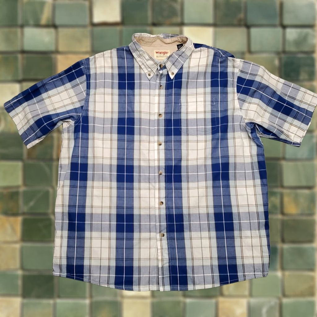 Wrangler Wrangler Shirt Mens XL Blue Plaid Western Short Sleeve Button Up Cowboy Rodeo Mens XL Western Shirt Size US XL / EU 56 / 4 - 1 Thumbnail