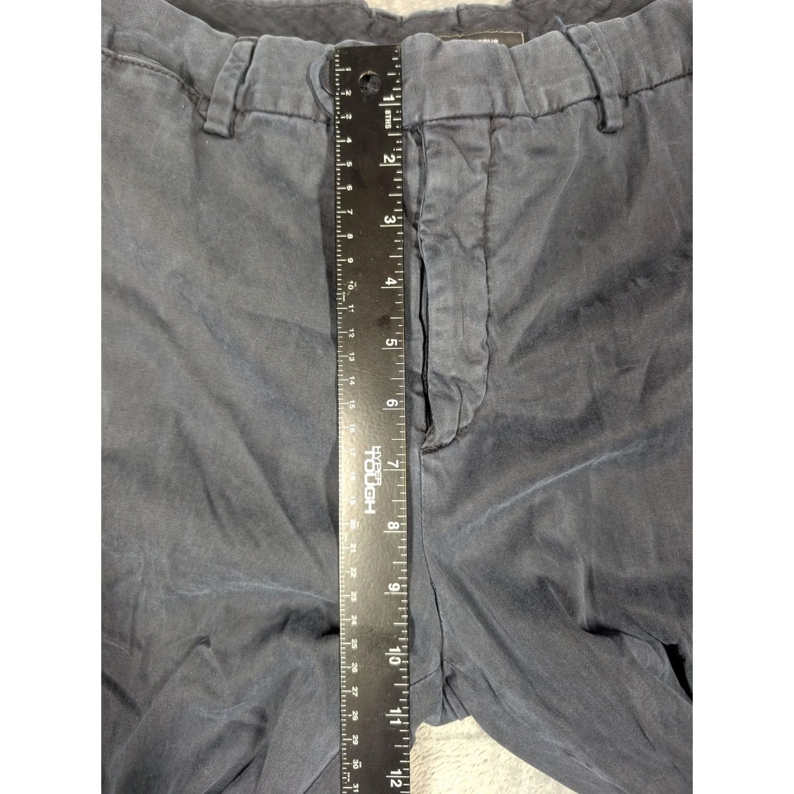 Saks Fifth Avenue Saks Fifth Avenue Pants Mens 34x32 Gray Modern Slim Chino Stretch Casual Italy Pants Mens 34 Gray Slim Modern 90s? Size US 34 / EU 50 - 3 Thumbnail