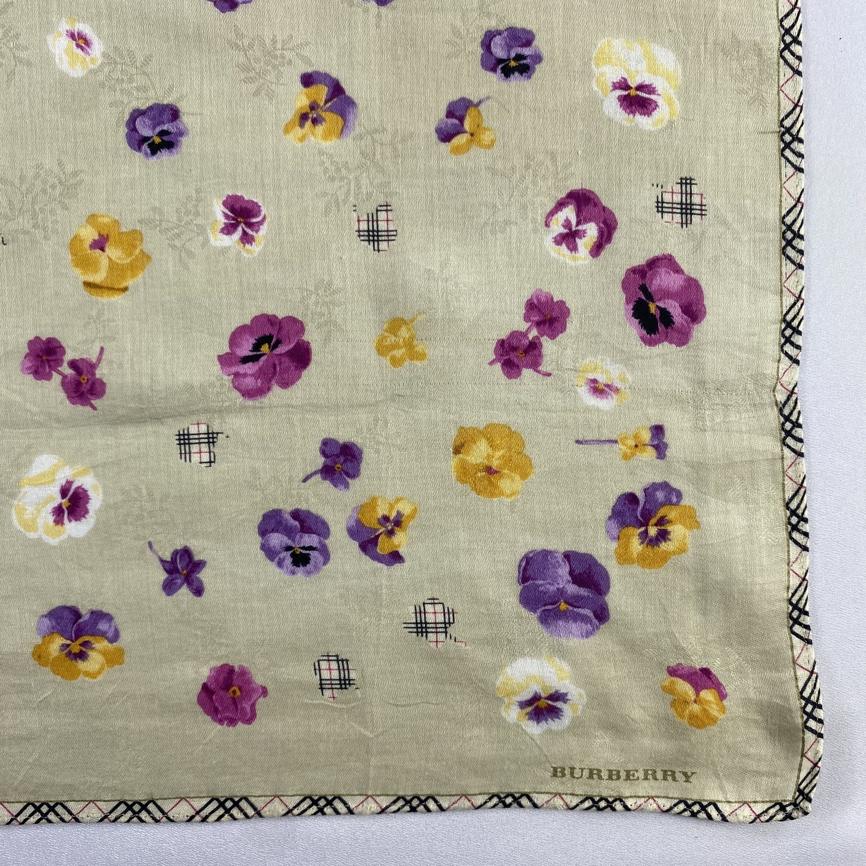 Burberry × Vintage Burberry Handkerchief / Neckerchief / Bandana-P1348 Size ONE SIZE - 3 Thumbnail