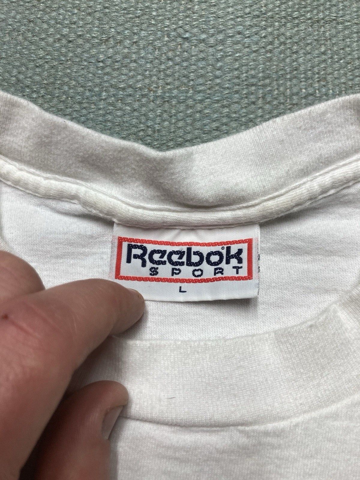 Reebok × Vintage Vtg 90s t shirt Reebok pumped on hoops basketball pumps L Size US L / EU 52-54 / 3 - 5 Thumbnail