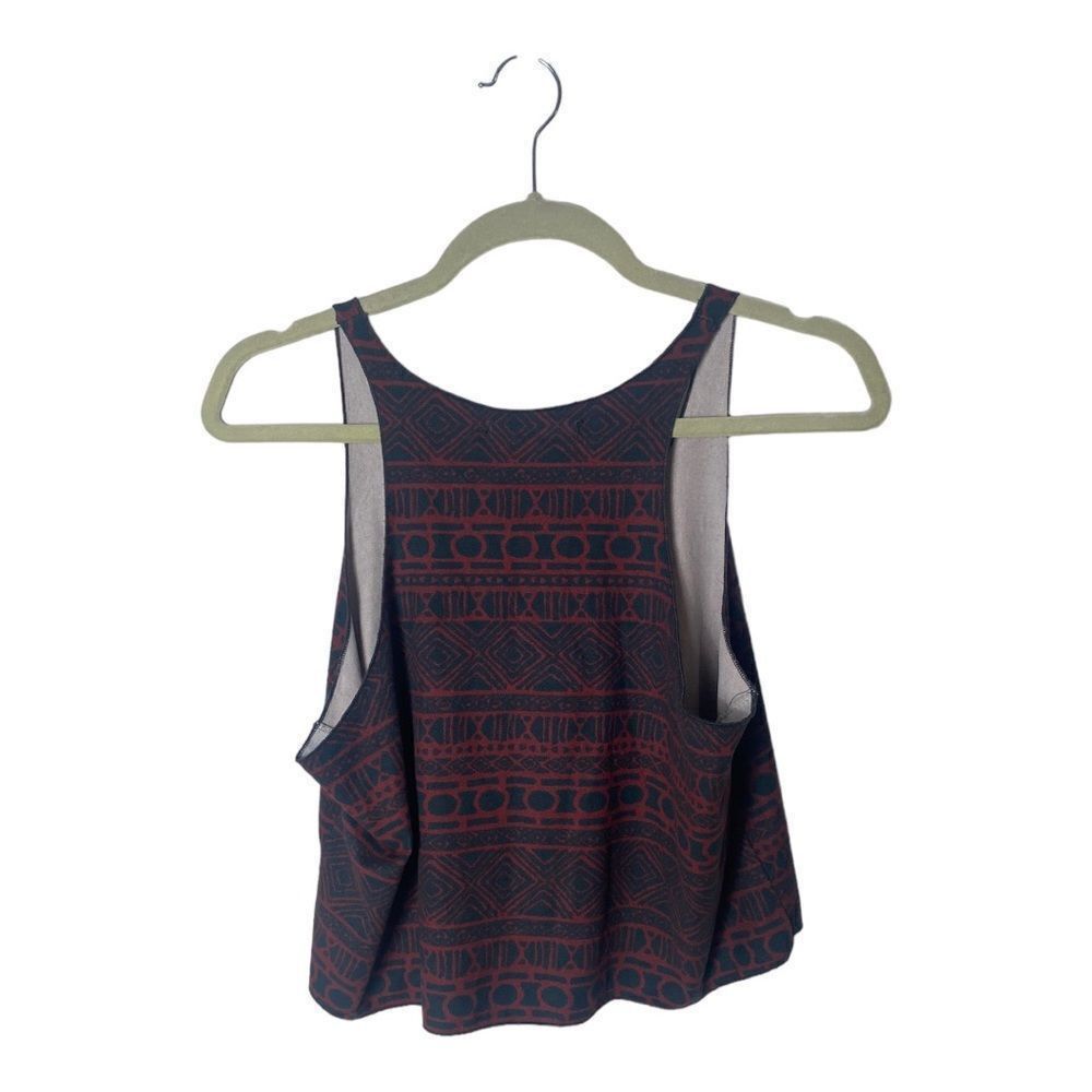 Brandy Melville Brandy Melville Maroon & Black Geometric Flowy Crop Top One Size ONE SIZE - 4 Thumbnail