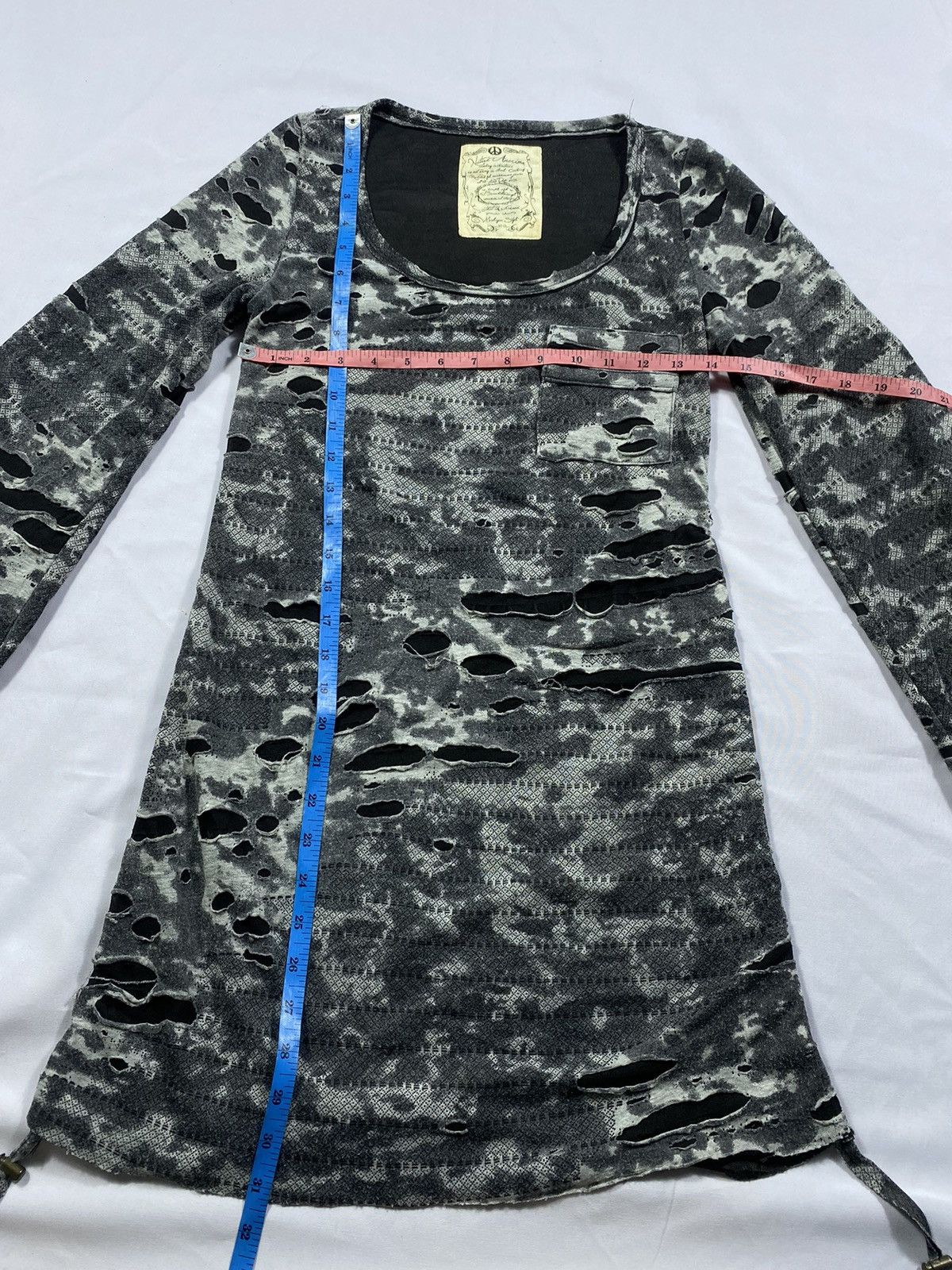 If Six Was Nine SICK DISTRESSED GRUNGE GOTHIC PUNK LONG SLEVEE Size US M / EU 48-50 / 2 - 9 Thumbnail