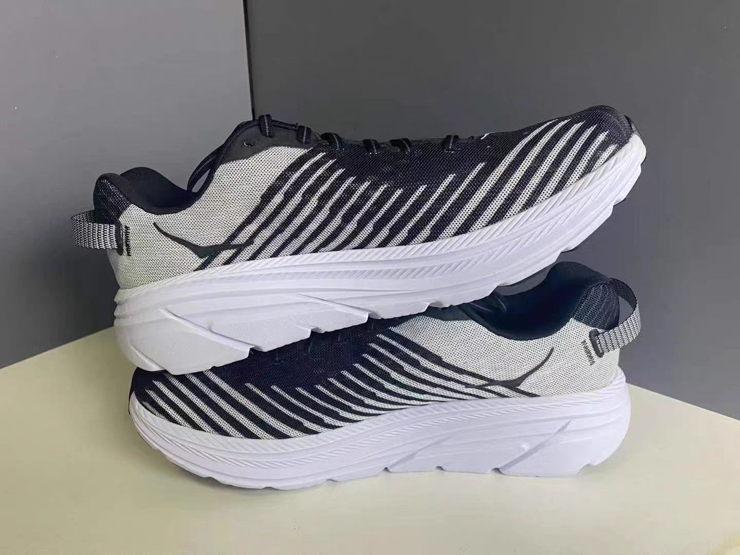Hoka HOKA ONE ONE Performance Running Shoes K15 Size US 13 / EU 46 - 5 Thumbnail