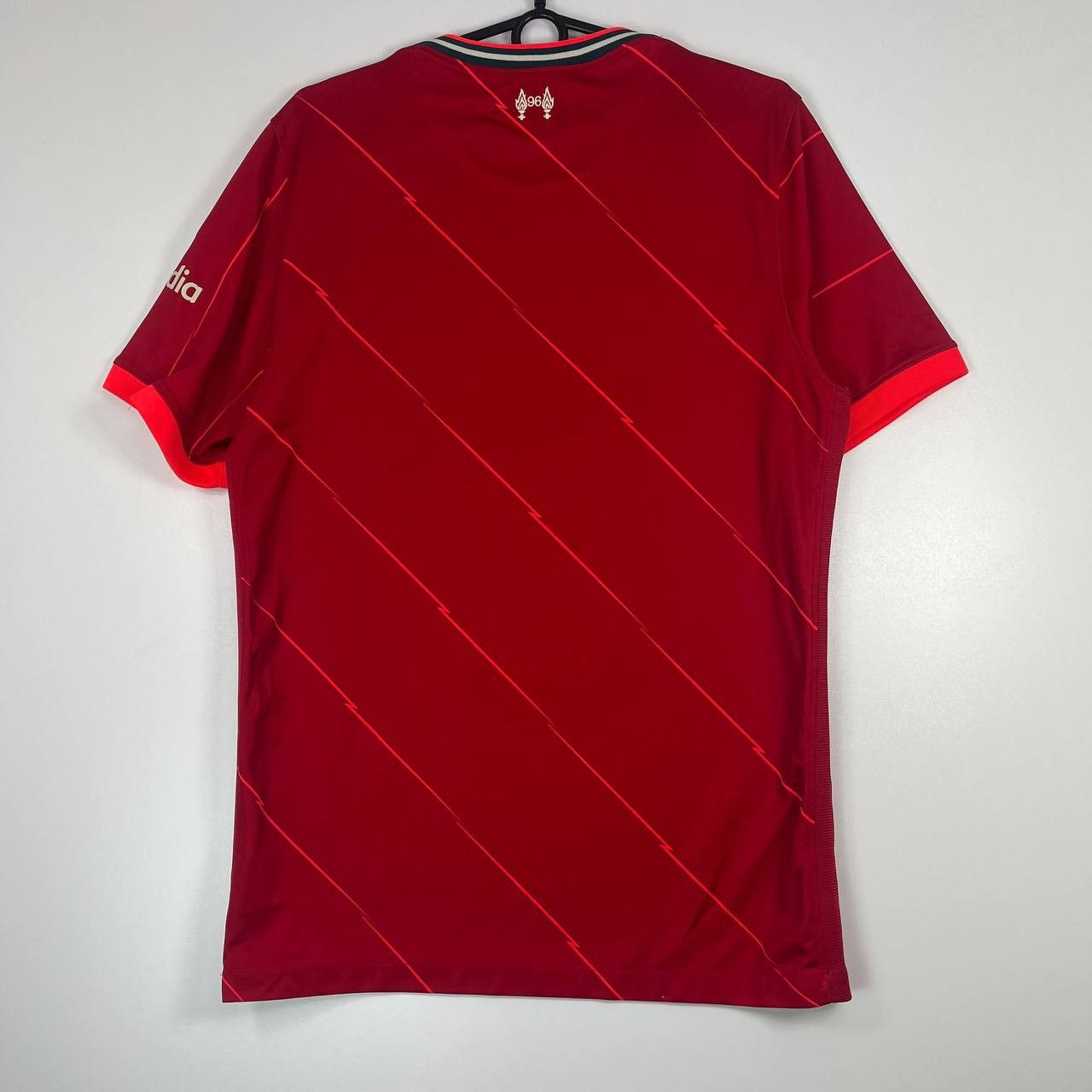Nike Liverpool Fc 2021 2022 Home Shirt Football Jersey Nike M Size US M / EU 48-50 / 2 - 7 Thumbnail