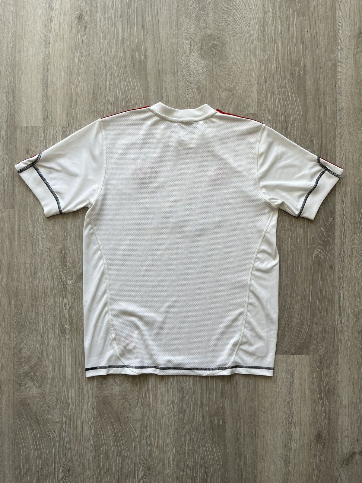 Adidas Vintage Adidas Liverpool Carlsberg Soccer Jersey T Shirt Tee Size US S / EU 44-46 / 1 - 12 Thumbnail