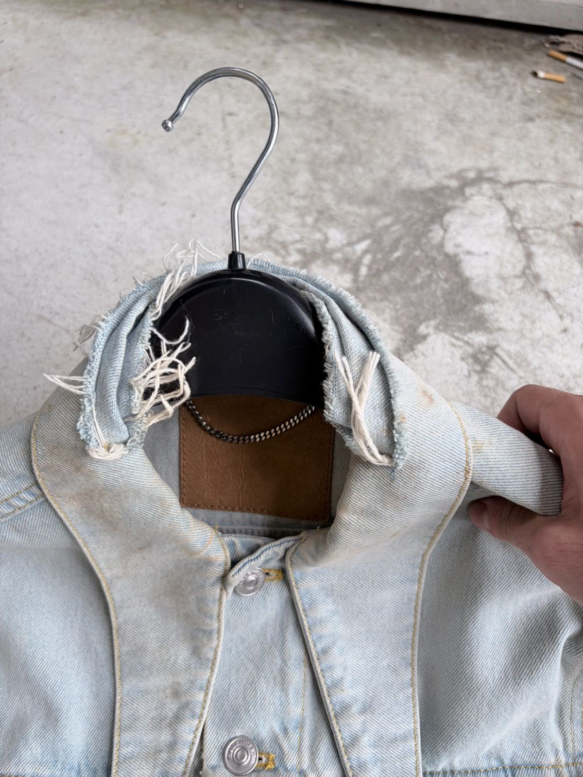 Balenciaga Balenciaga fw17 batwing collar distressed denim jacket Size US M / EU 48-50 / 2 - 2 Thumbnail