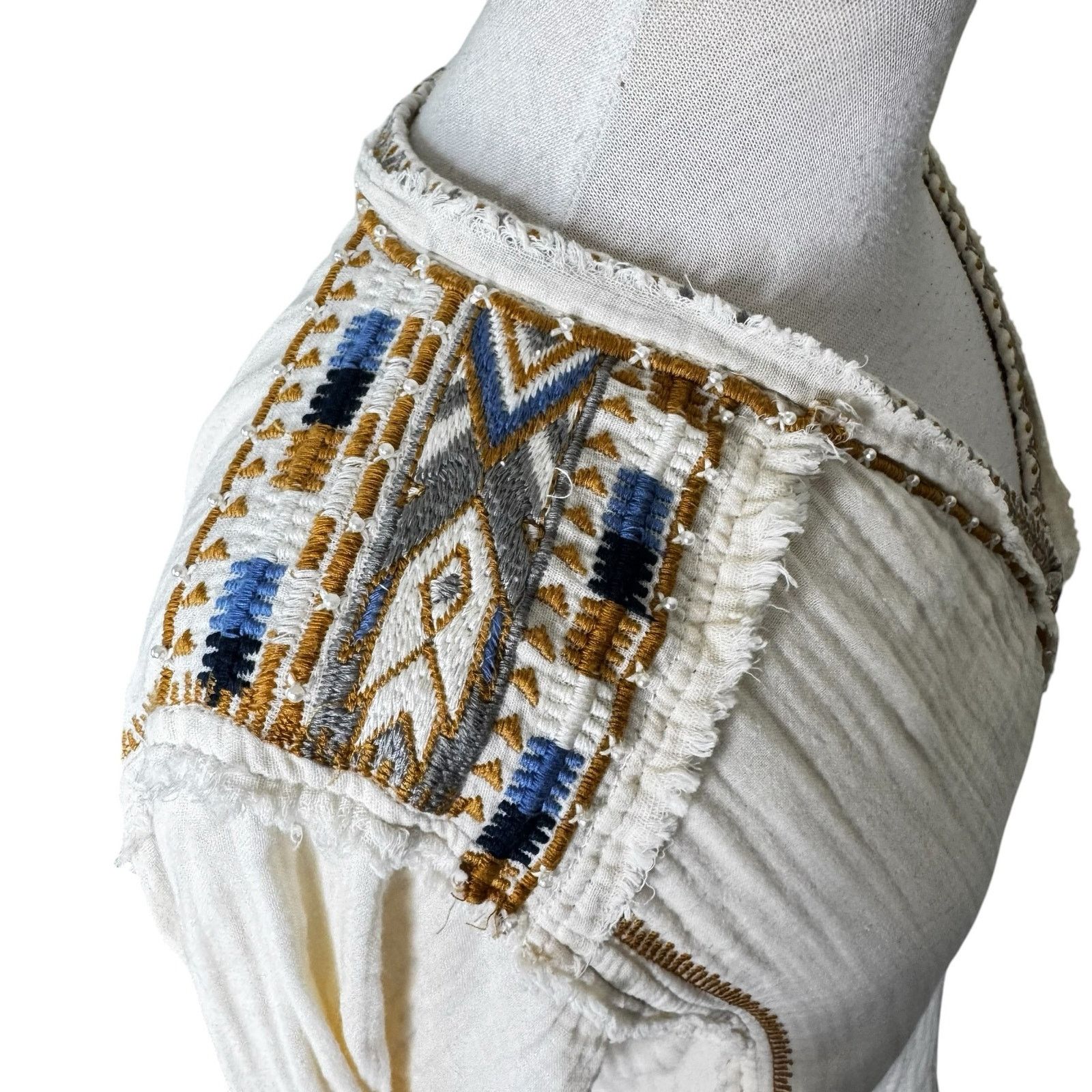 Johnny Was JOHNNY WAS Mars Cotton Gauze Embroidered and Beaded Blouse Size XS / US 0-2 / IT 36-38 - 4 Thumbnail