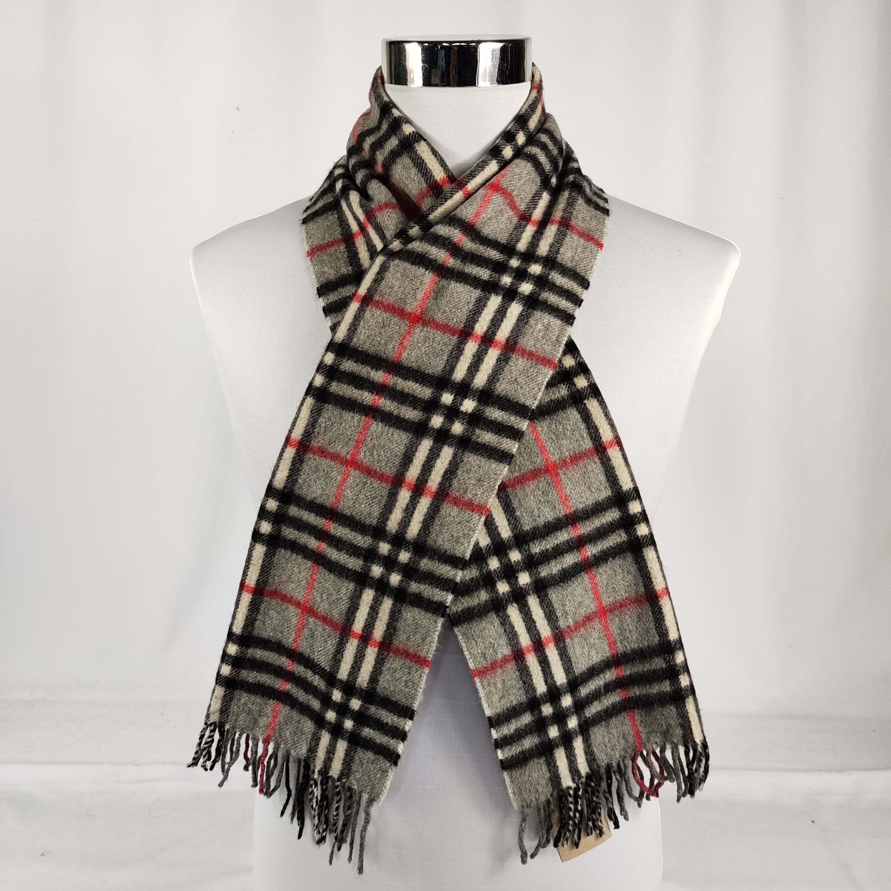 Burberry Burberry Scarf / Muffler / Neckwear M005 Size ONE SIZE - 2 Thumbnail
