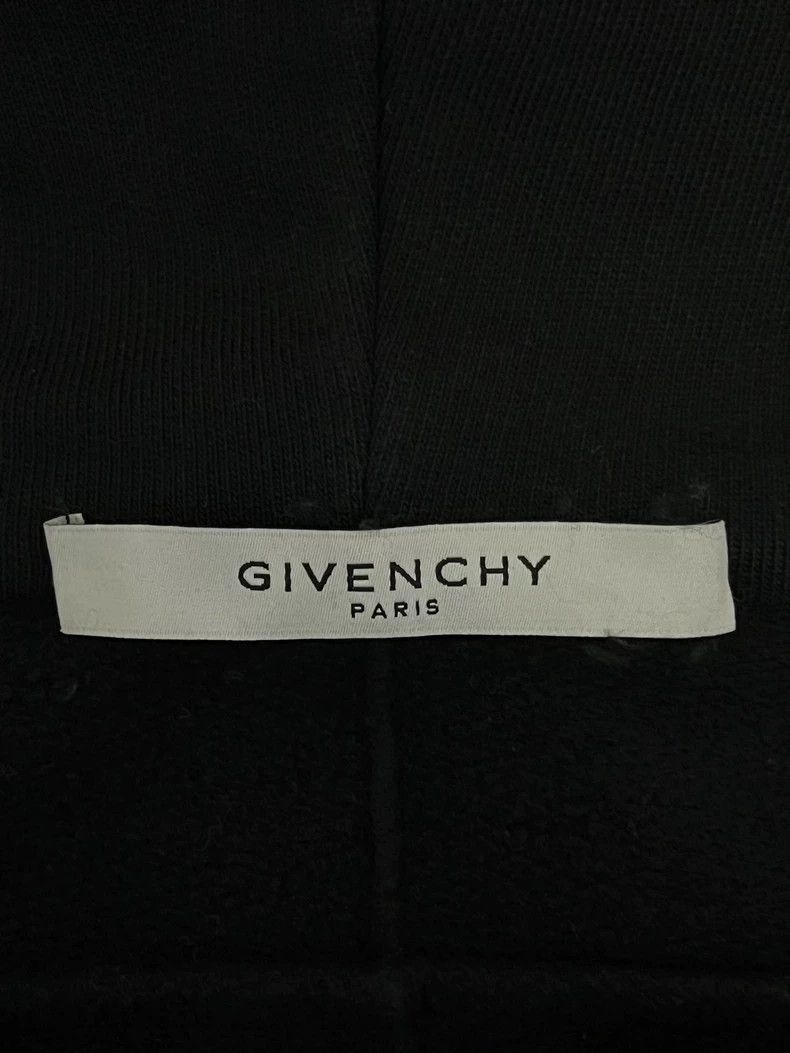 Other Givenchy Black hooded sweater, size L, chest blue logo des Size US L / EU 52-54 / 3 - 4 Thumbnail