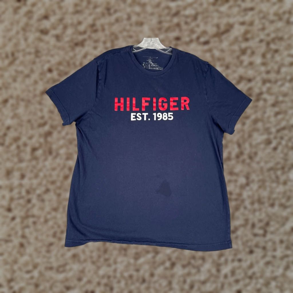 Tommy Hilfiger Tommy Hilfiger Shirt Adult Large Blue Crew Neck Short Sleeve 100% Cotton Mens Size US L / EU 52-54 / 3 - 1 Thumbnail