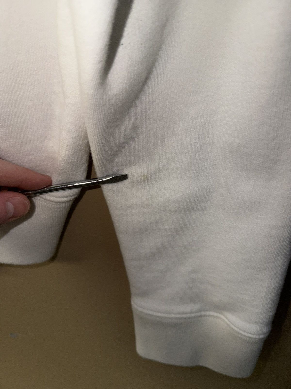 Off-White Size L - Off-White Acrylic Arrows Hoodie - White Size US L / EU 52-54 / 3 - 10 Thumbnail