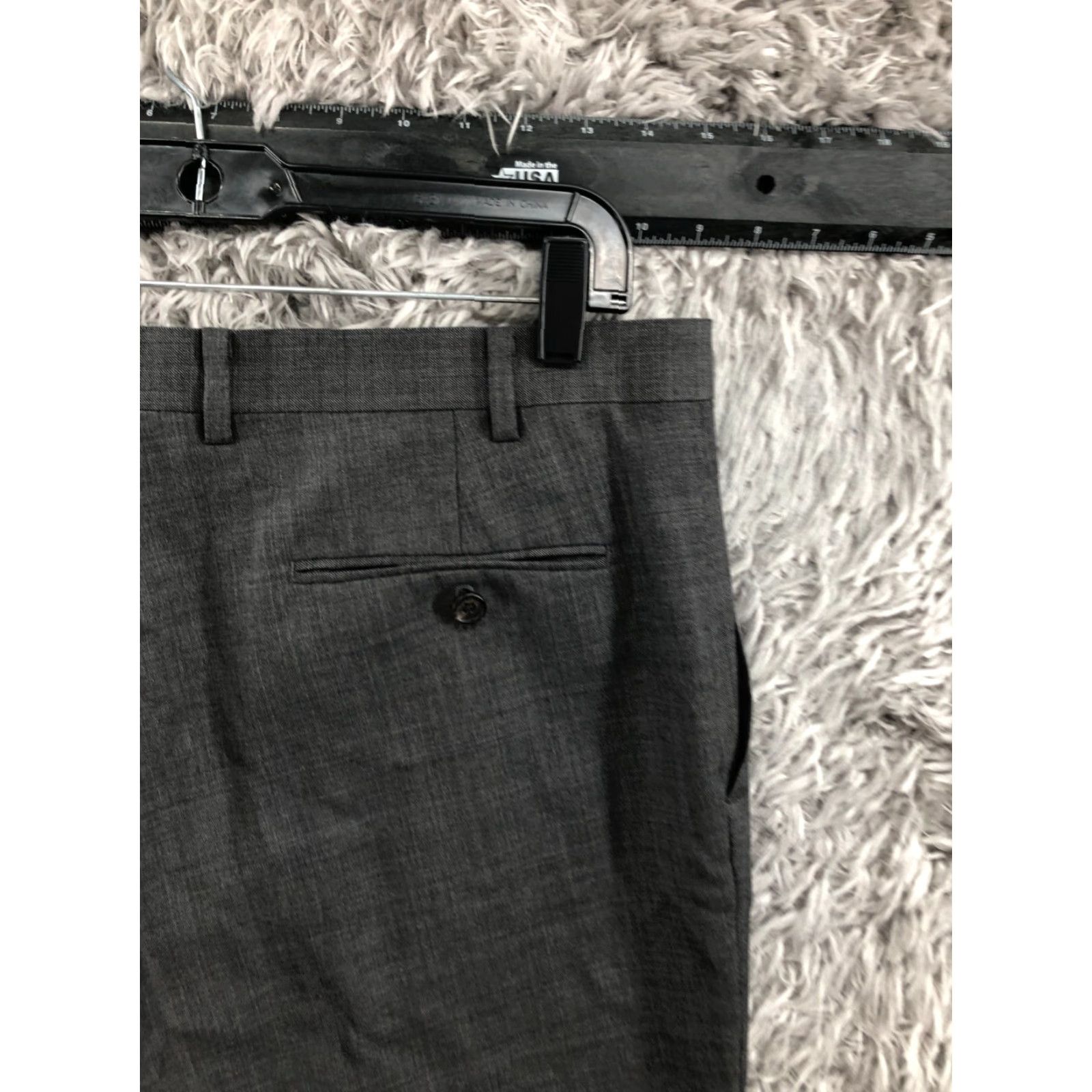 Ralph Lauren Lauren Ralph Lauren 100% Wool Gray Dress Pants Men 36 Flat Front Hook Eye Solid Logo Straight Classic Size US 36 / EU 52 - 6 Thumbnail