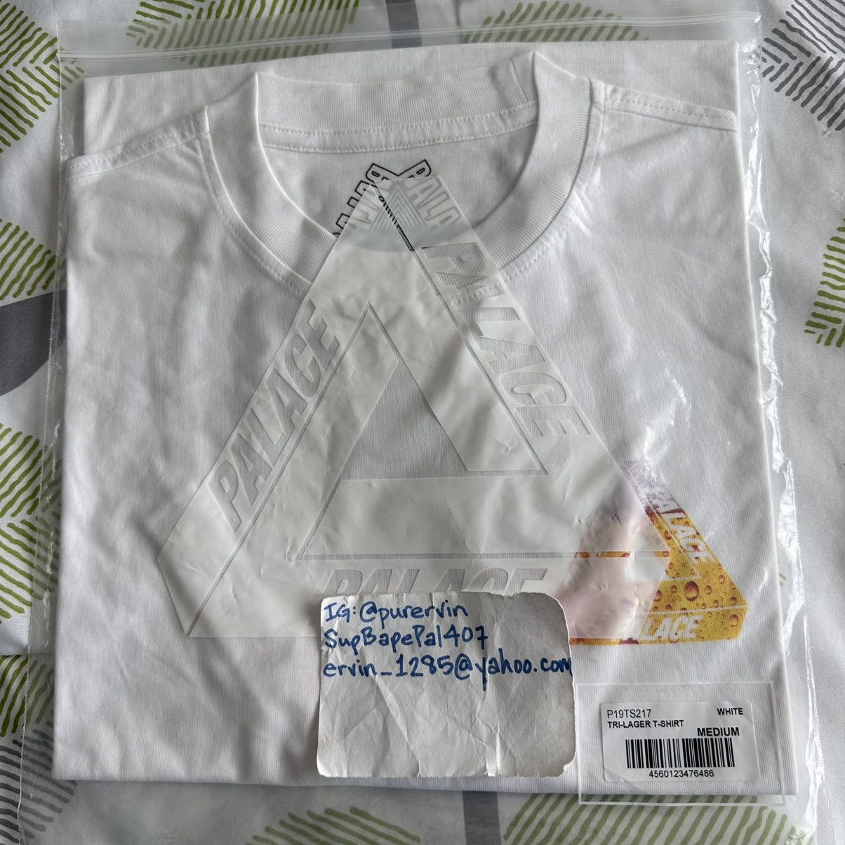 Palace Beer Tee size MEDIUM Size US M / EU 48-50 / 2 - 1 Thumbnail