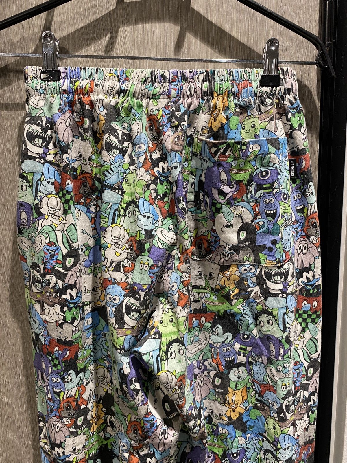 Vetements Vetements Cartoon joggers Size US 27 - 7 Thumbnail
