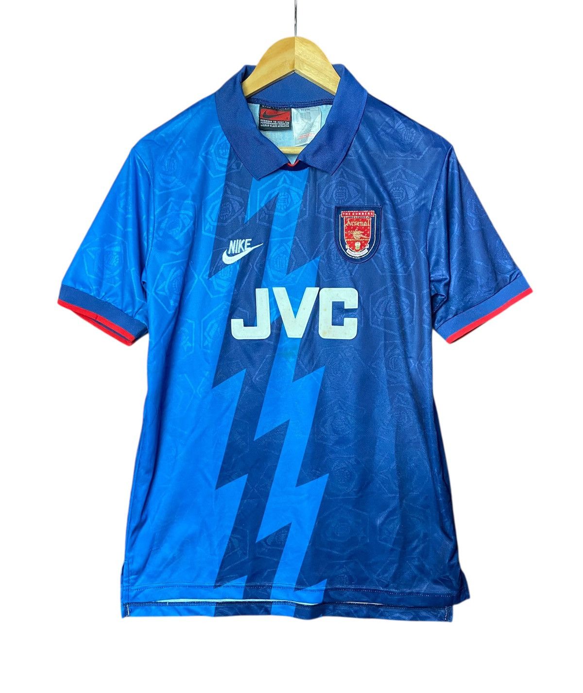 Nike Vintage Nike Arsenal repro 1995 Jersey Size US M / EU 48-50 / 2 - 1 Thumbnail
