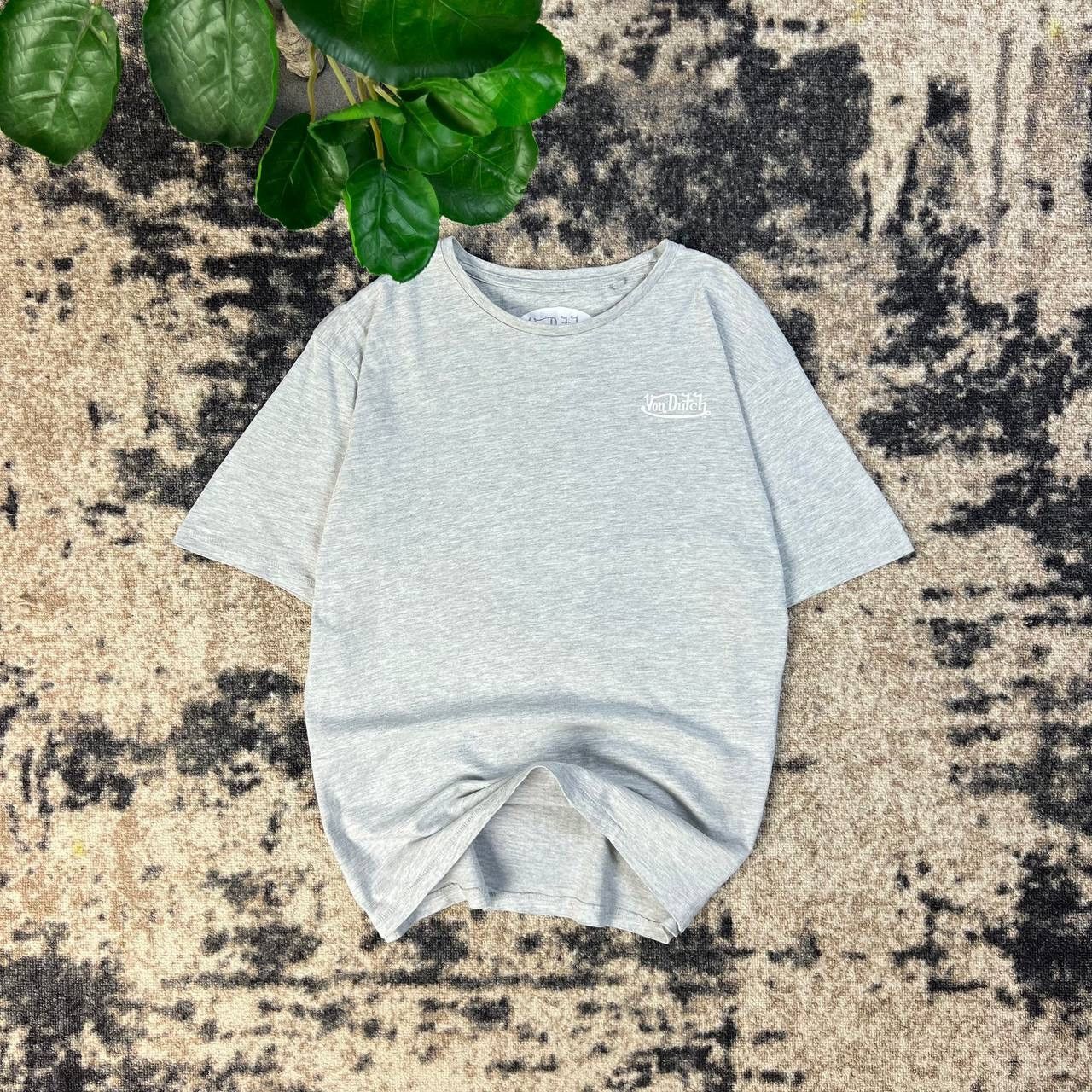 Von Dutch Von Dutch Mini Logo Vintage Japanese T-Shirt 1TS43 Size US XL / EU 56 / 4 - 1 Thumbnail