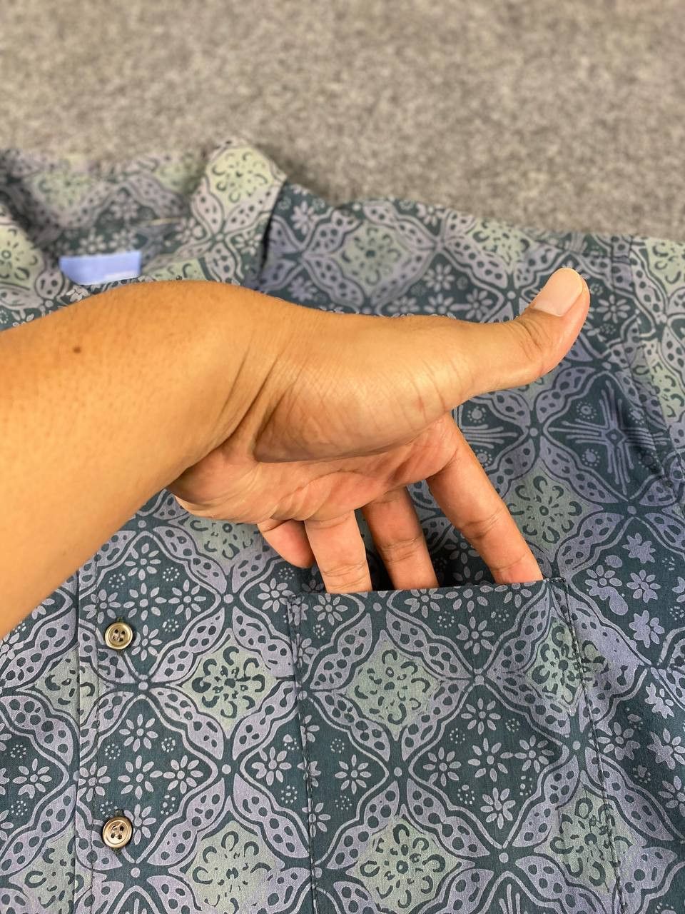 Other vintage goodenough paisley design shirt Size US XL / EU 56 / 4 - 7 Thumbnail