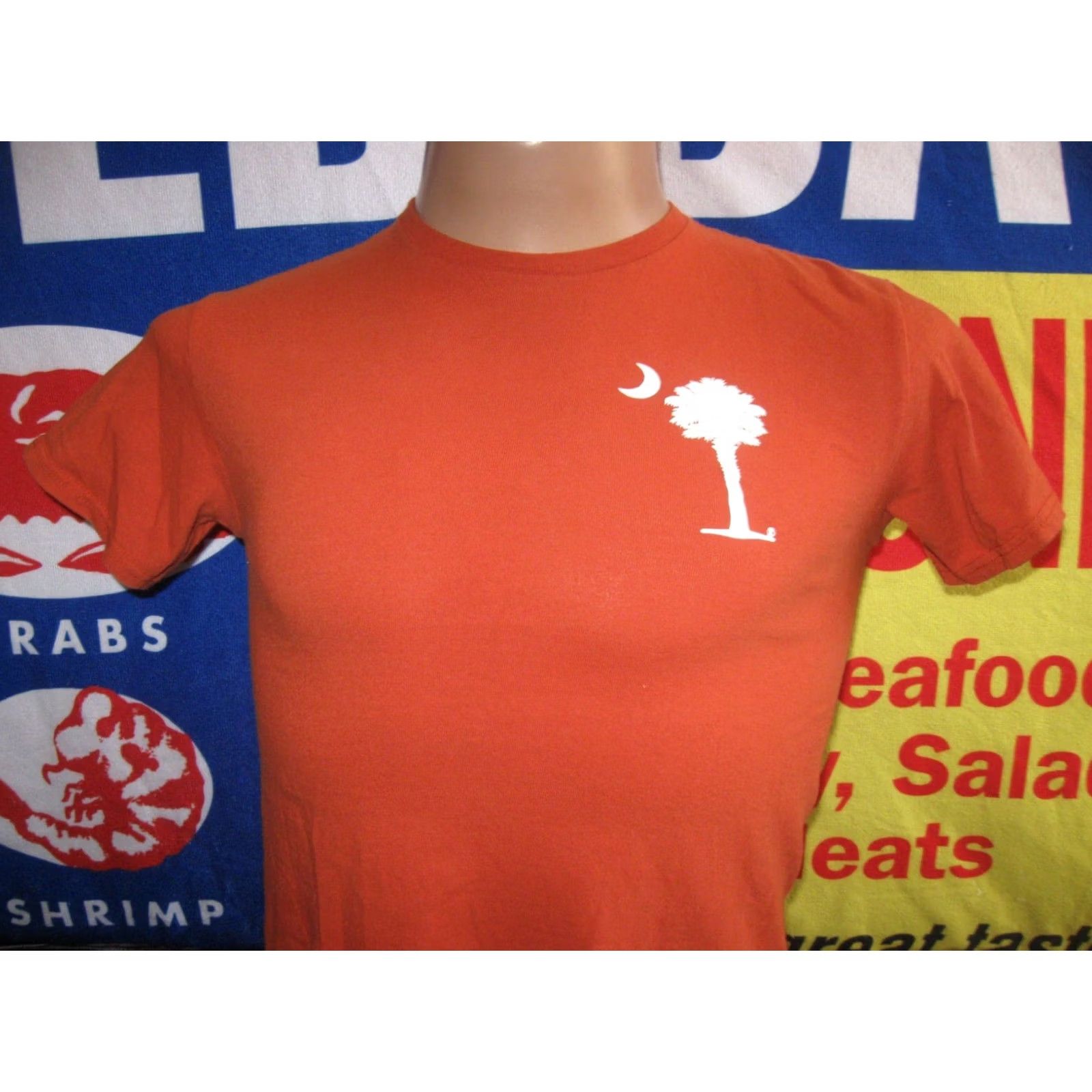 Delta TSUNAMI SURF Shop Myrtle Beach Graphic Shirt Adult Small Mens SOUTH CAROLINA Size US S / EU 44-46 / 1 - 3 Thumbnail