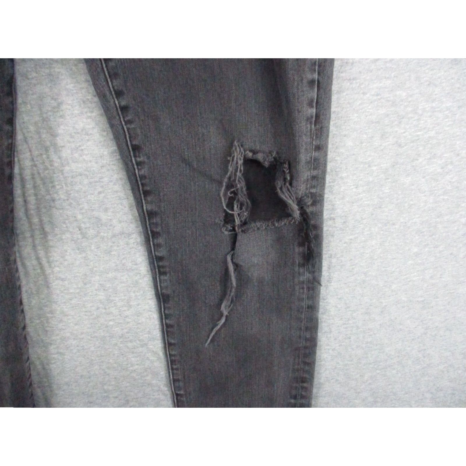 American Eagle Outfitters American Eagle Outfitters Jeans Men Slim 28 X 30 Black Dark Distressed 4 Extreme Flex Skinny Jeans Size US 28 / EU 44 - 3 Thumbnail