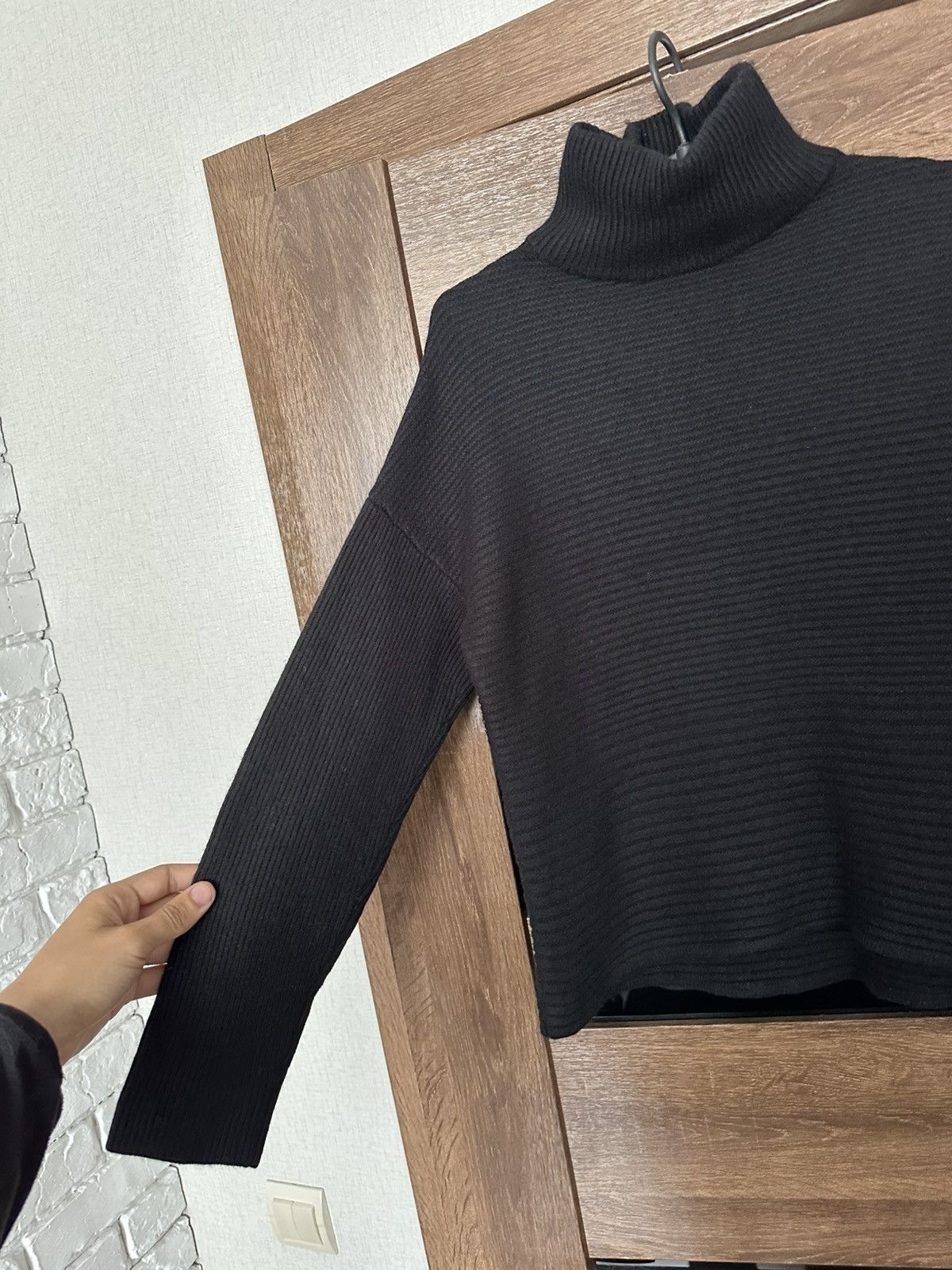 Helmut Lang Helmut Lang Knit Wool Sweater Turtleneck Size US M / EU 48-50 / 2 - 6 Thumbnail