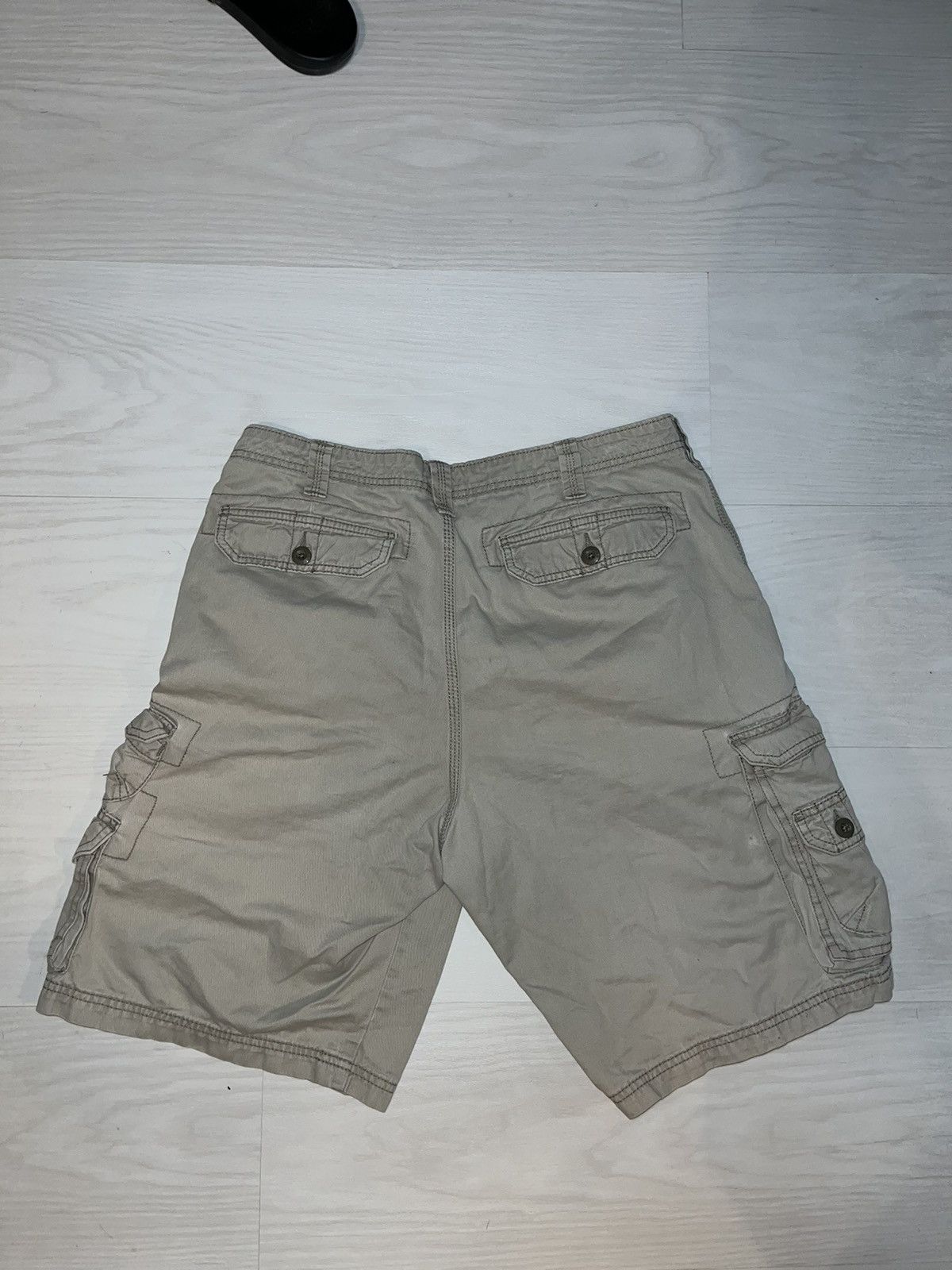 Lee × Vintage Y2K Baggy Lee Khaki Dungaree Shorts Size US 34 / EU 50 - 2 Thumbnail