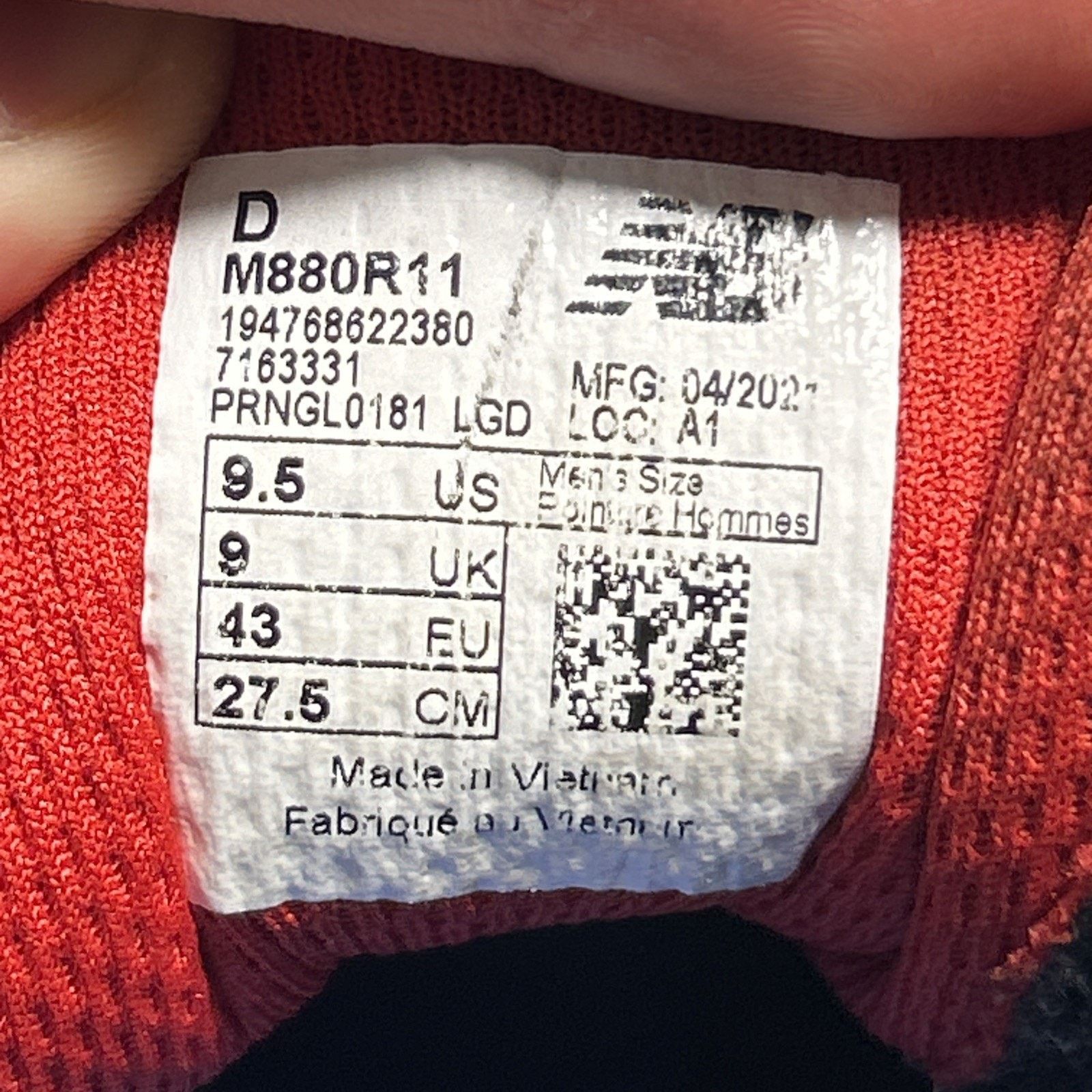 New Balance New Balance 880 v15 Men's 9.5 High Cushioned Running Shoes Size US 9.5 / EU 42-43 - 11 Thumbnail