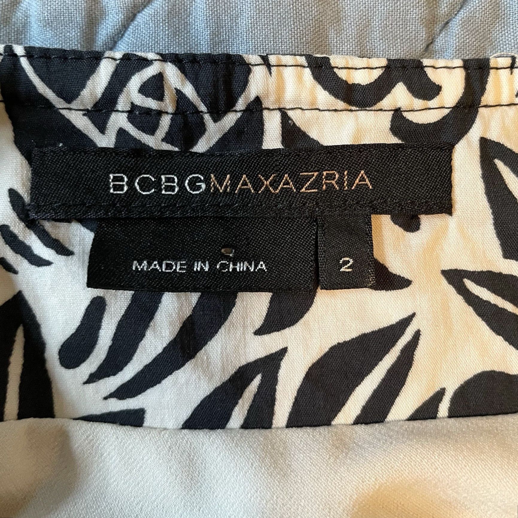 Bcbgmaxazria BCBGMAXAZRIA Skirt Adults Womens Knee Length A-Line Black Cream Silk Belted 2 MacIntosh Rose Morris Vintage No Size 26" / US 2 / IT 38 - 3 Thumbnail