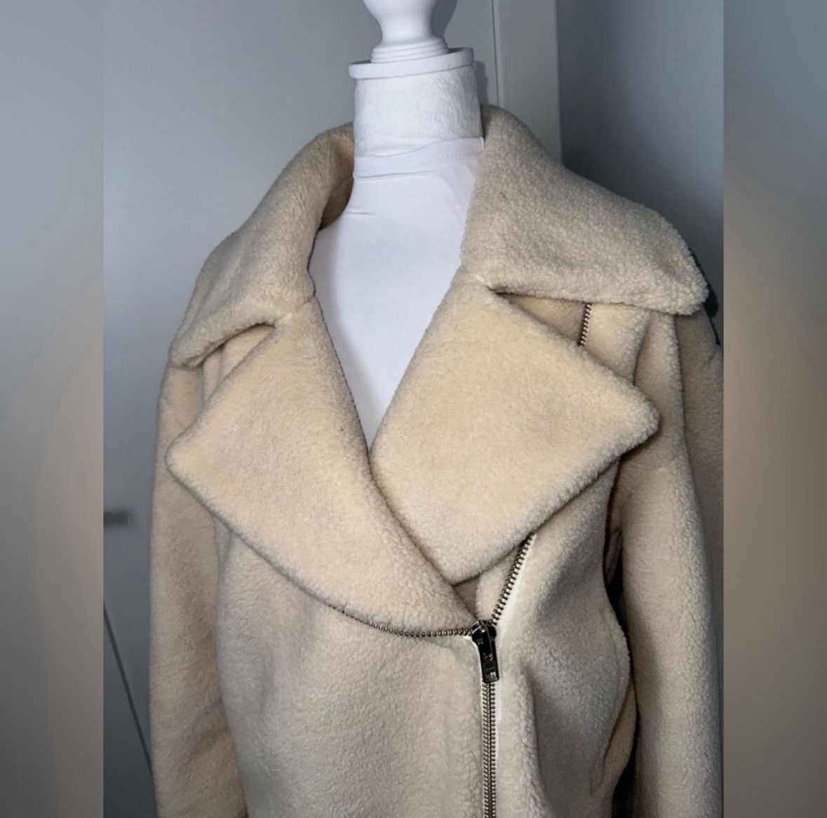 Rebecca Minkoff Rebecca Minkoff Brutus Biker Jacket in Ecru/Medium Size M / US 6-8 / IT 42-44 - 3 Thumbnail