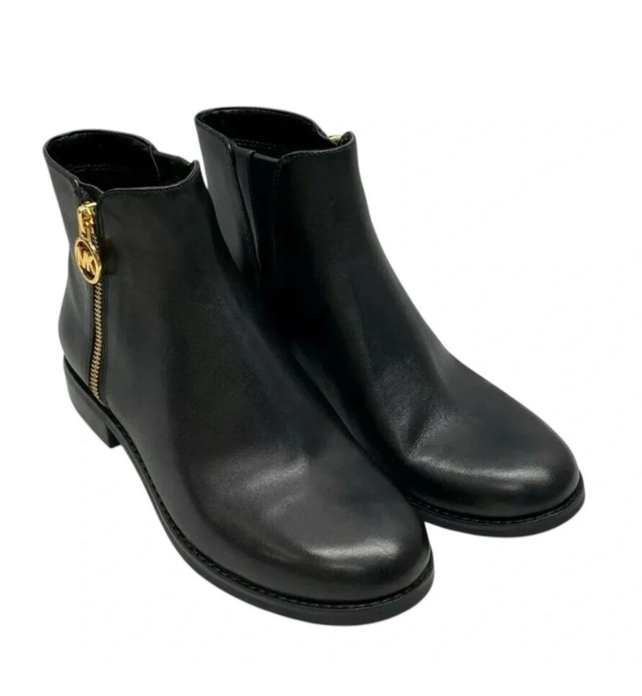 Designer × Michael Kors Michael Kors Lainey Leather Ankle Bootie BLACK SZ 5.5 MK Size US 5.5 / IT 35.5 - 3 Thumbnail