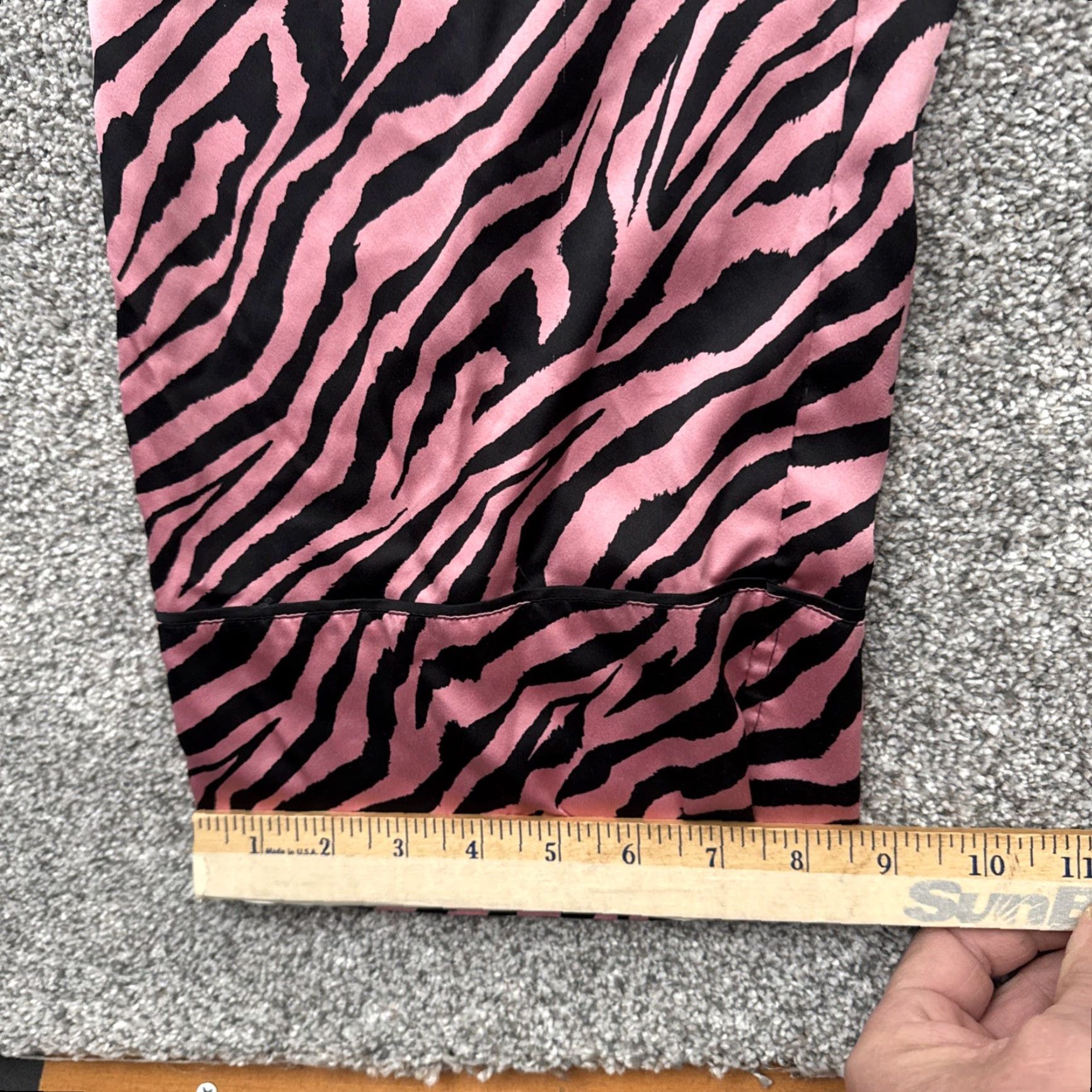 Victoria's Secret VICTORIA'S SECRET Pajama Pants Women L Multicolor Satin Zebra Print Chic Barbiecore Mob Wife Animals Zebra Satin 100% Polyester Size 36" / US 14 / IT 50 - 2 Thumbnail