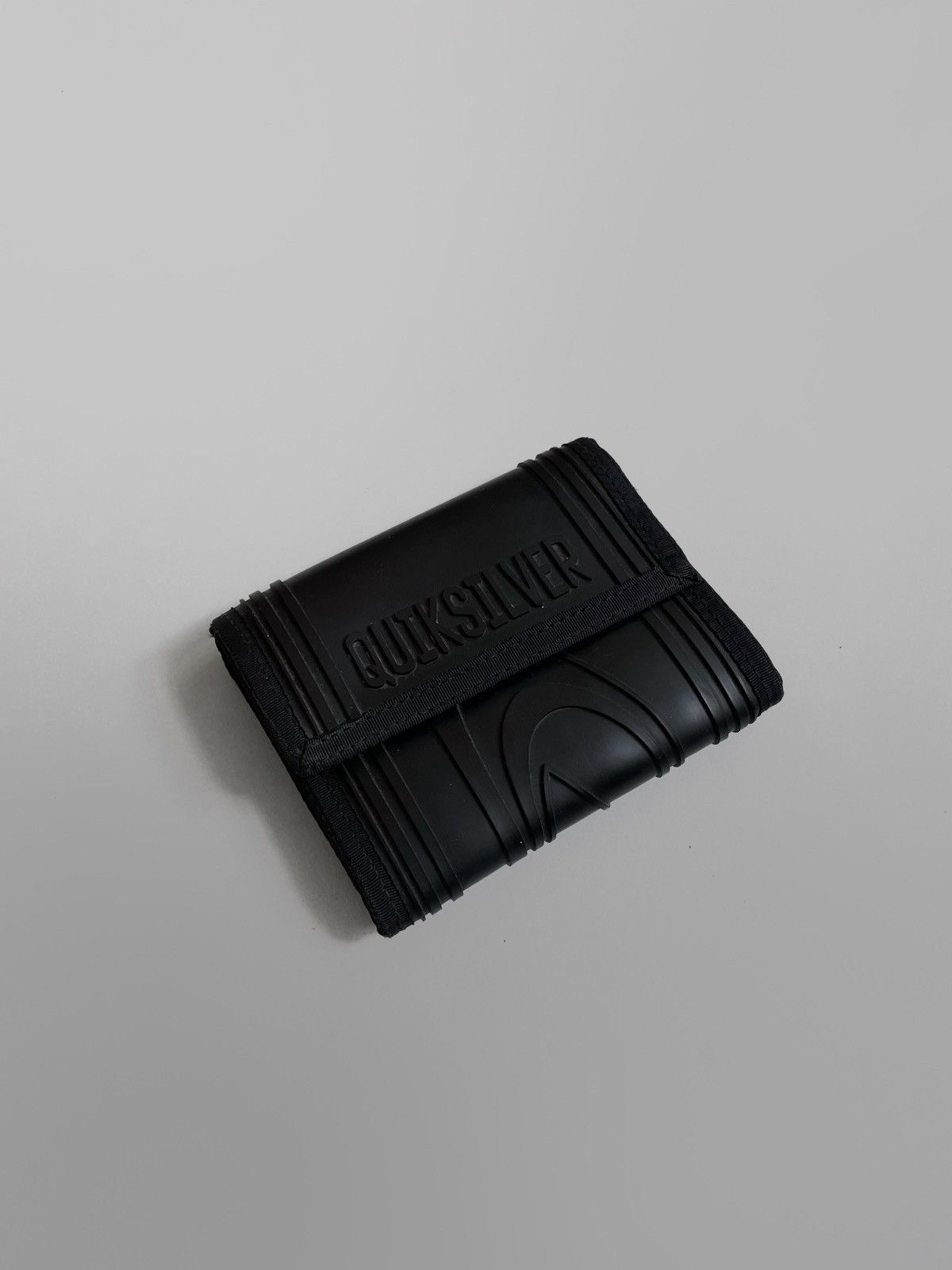 Quiksilver × Vintage Vintage Quicksilver rubber wallet 2000s Size ONE SIZE - 1 Thumbnail