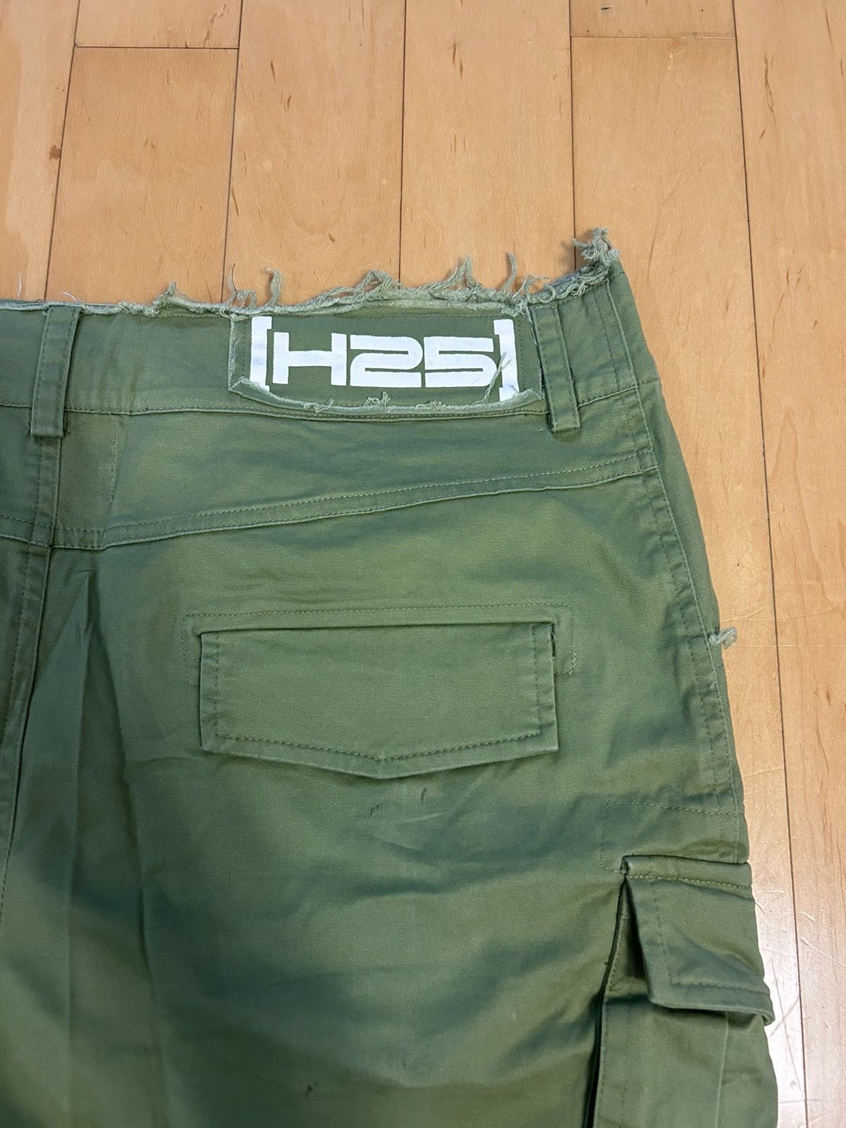 Other Hour 25 Distressed Cargo Pants Size US 36 / EU 52 - 4 Thumbnail