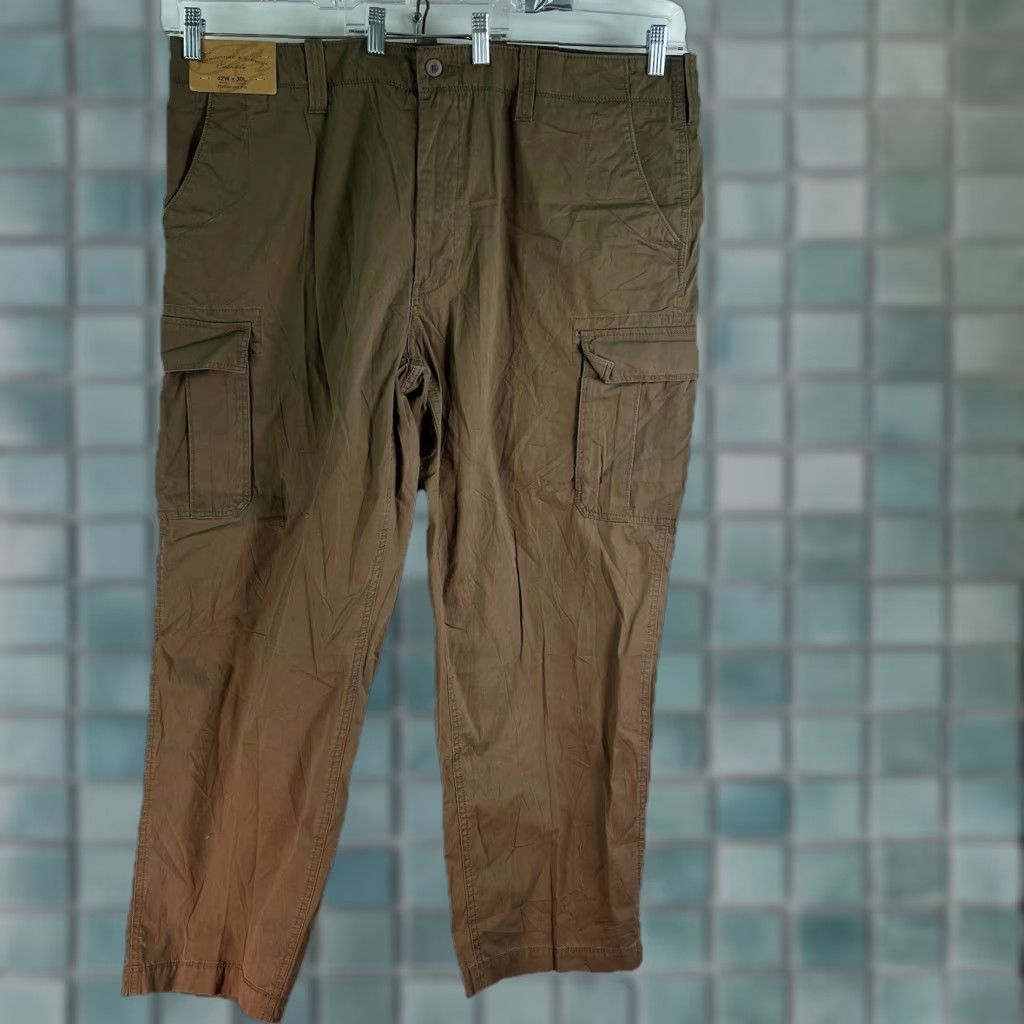 Roundtree & Yorke ROUND-TREE & YORKE Mens TRAVEL-SMART RELAXED-FIT Cargo PANTS Brown 42X30 NWT Size US 42 / EU 58 - 1 Thumbnail