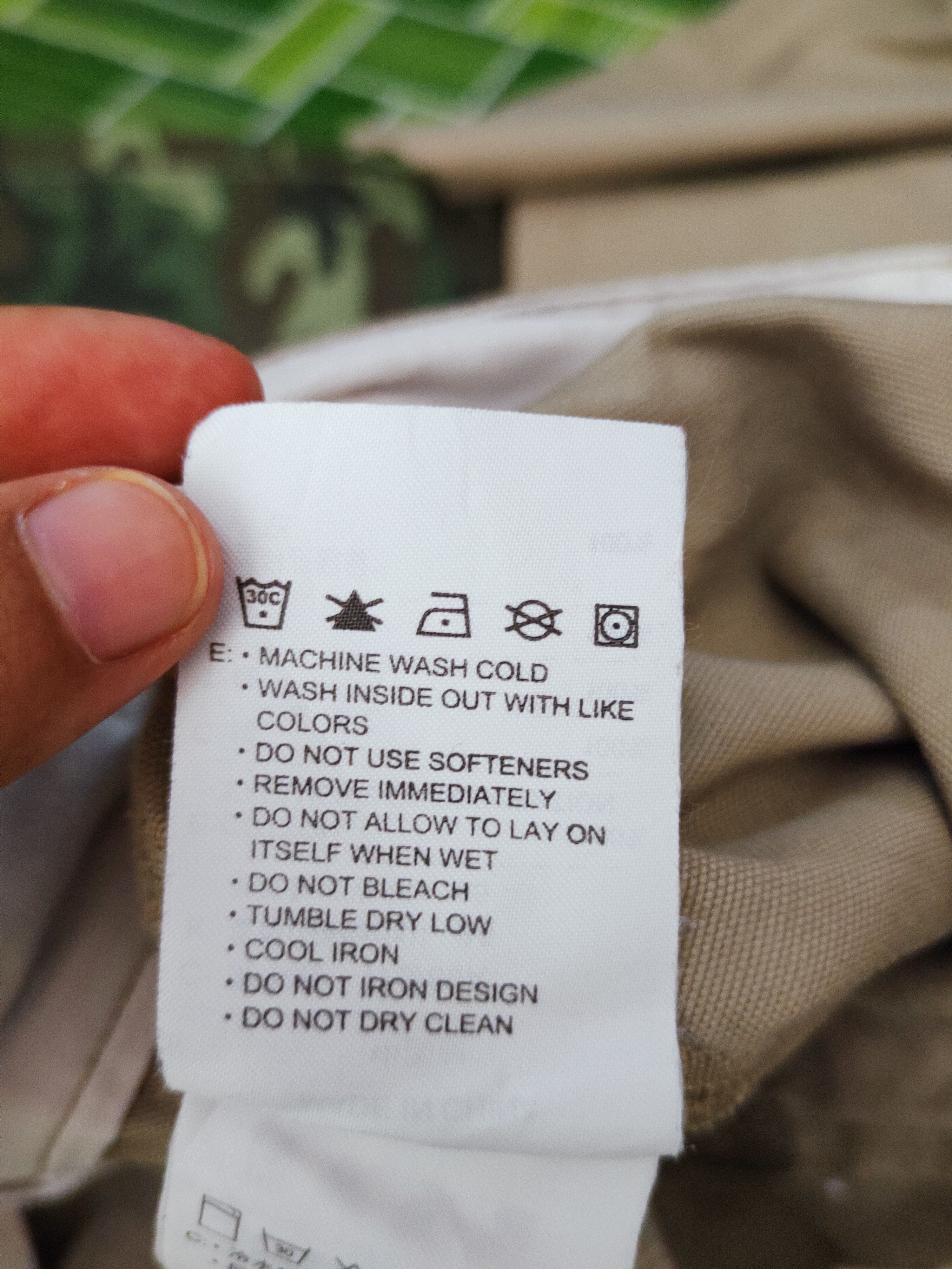 Nike Nike Beige Multipocket Tactical Cargo Pants #S2730 Size US 33 - 16 Thumbnail