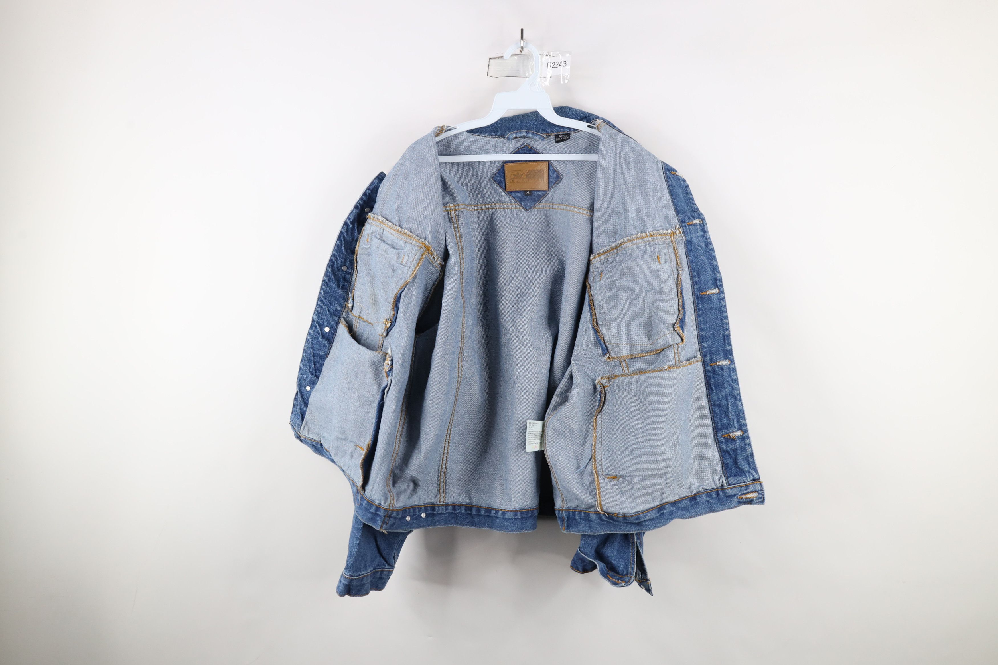 Vintage Vintage 90s Streetwear Denim Jean Trucker Jacket Blue Cotton Size US XL / EU 56 / 4 - 12 Thumbnail